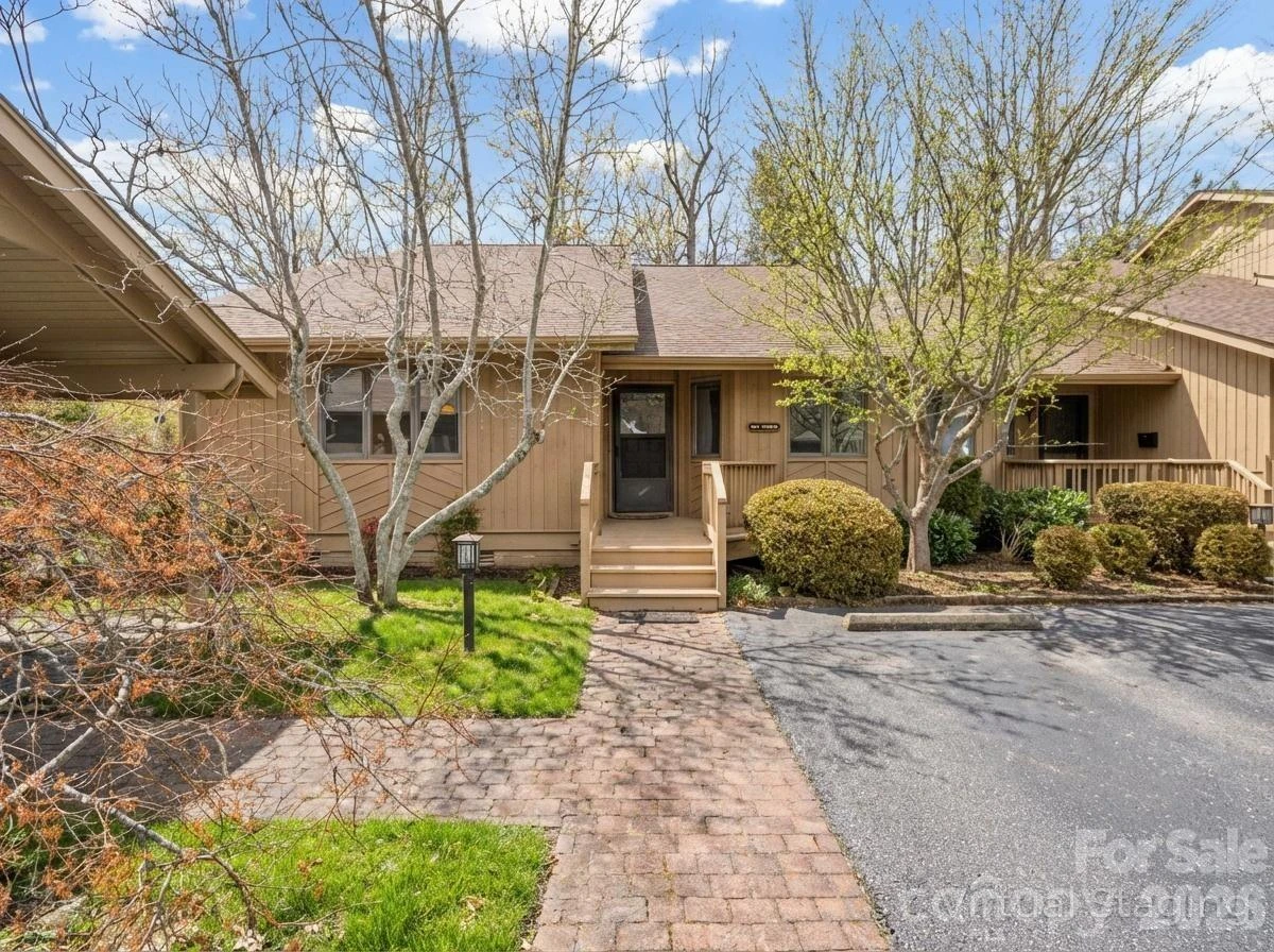 605 Red Oak Drive - Photo 2