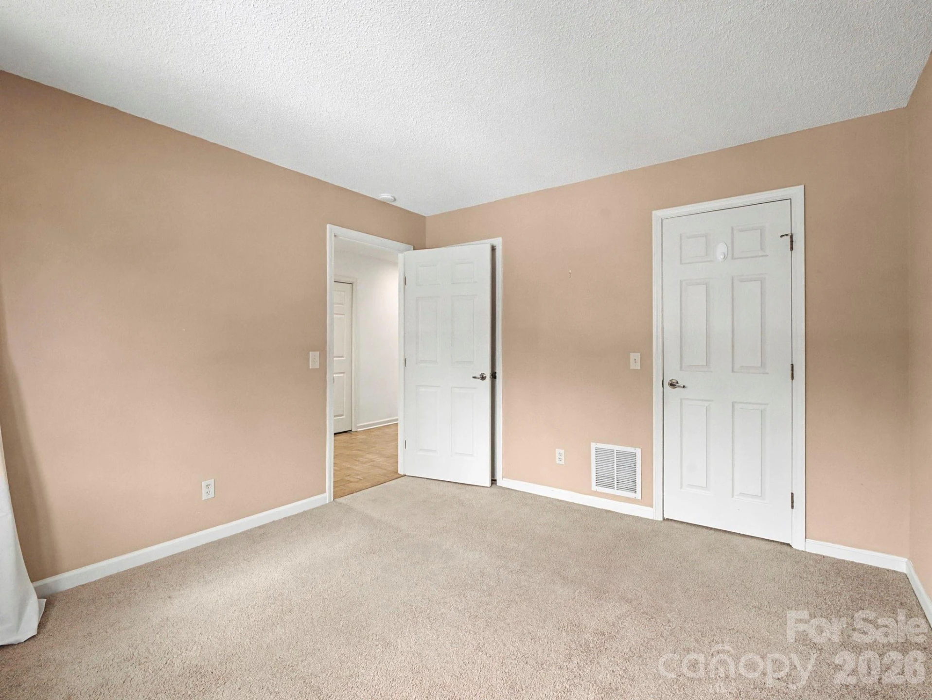 605 Red Oak Drive - Photo 32
