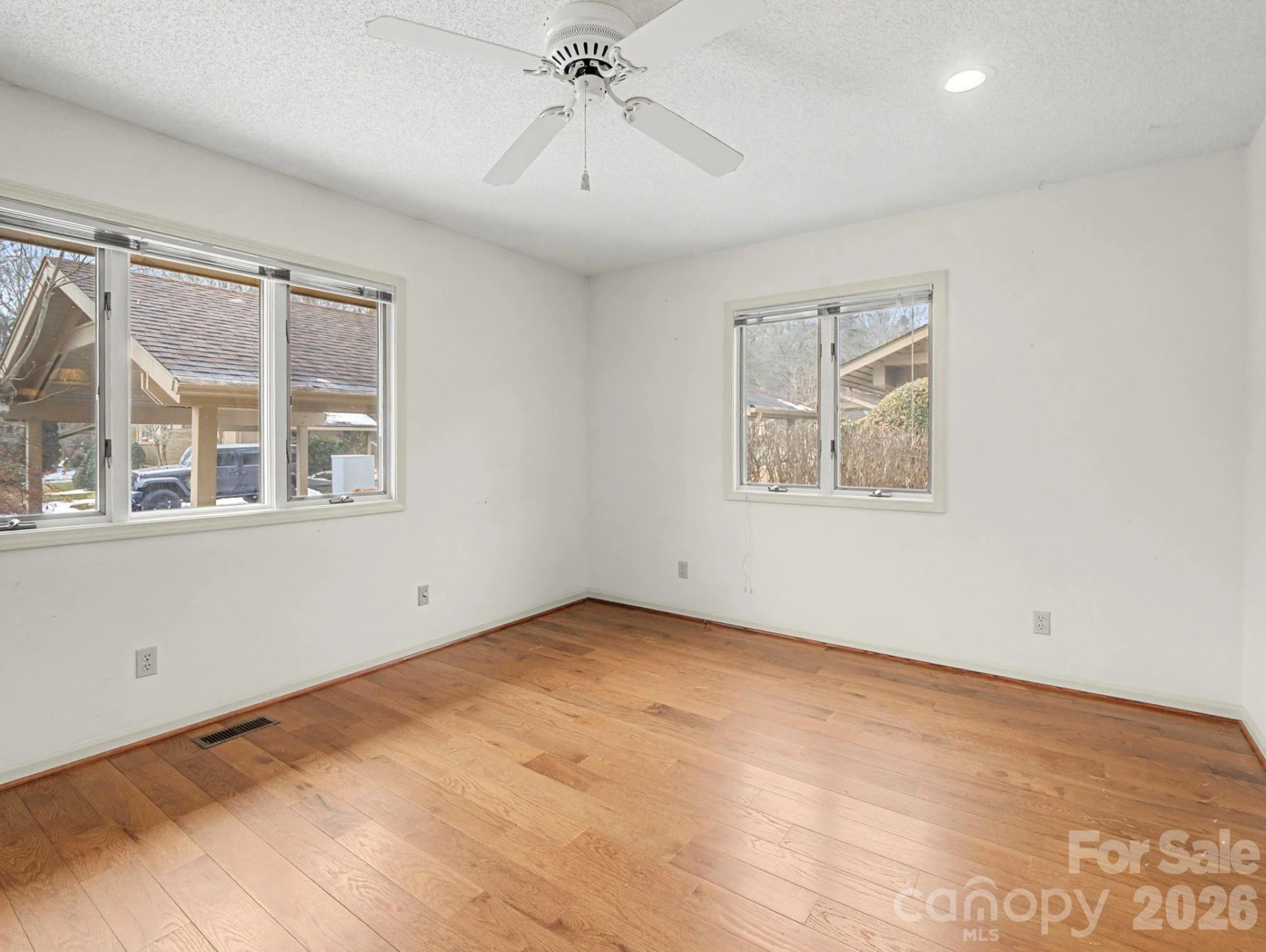 605 Red Oak Drive - Photo 35