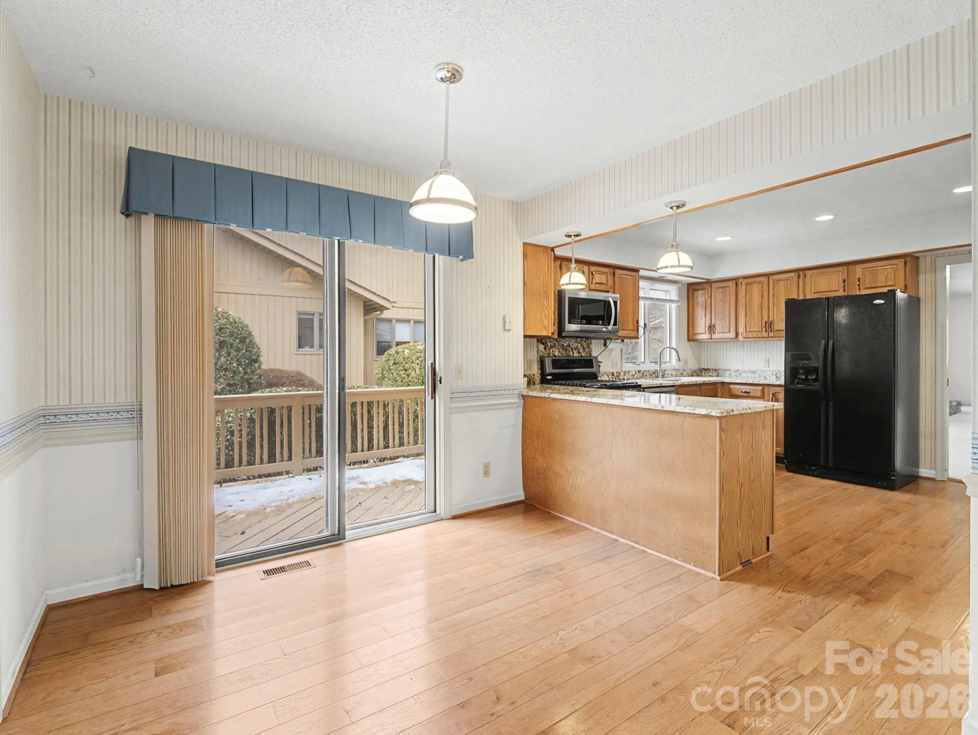 605 Red Oak Drive - Photo 9