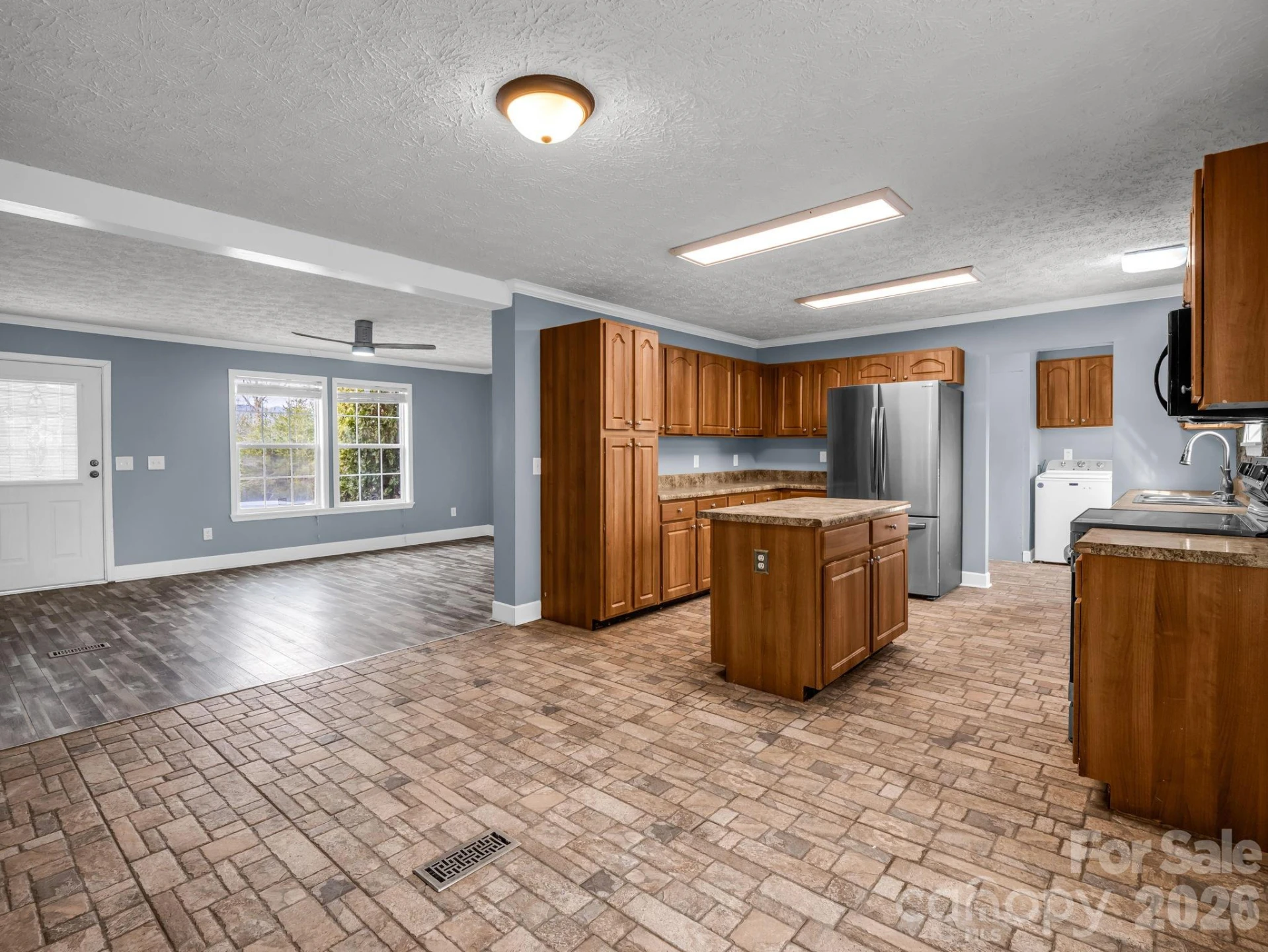 865 Boland Drive - Photo 17