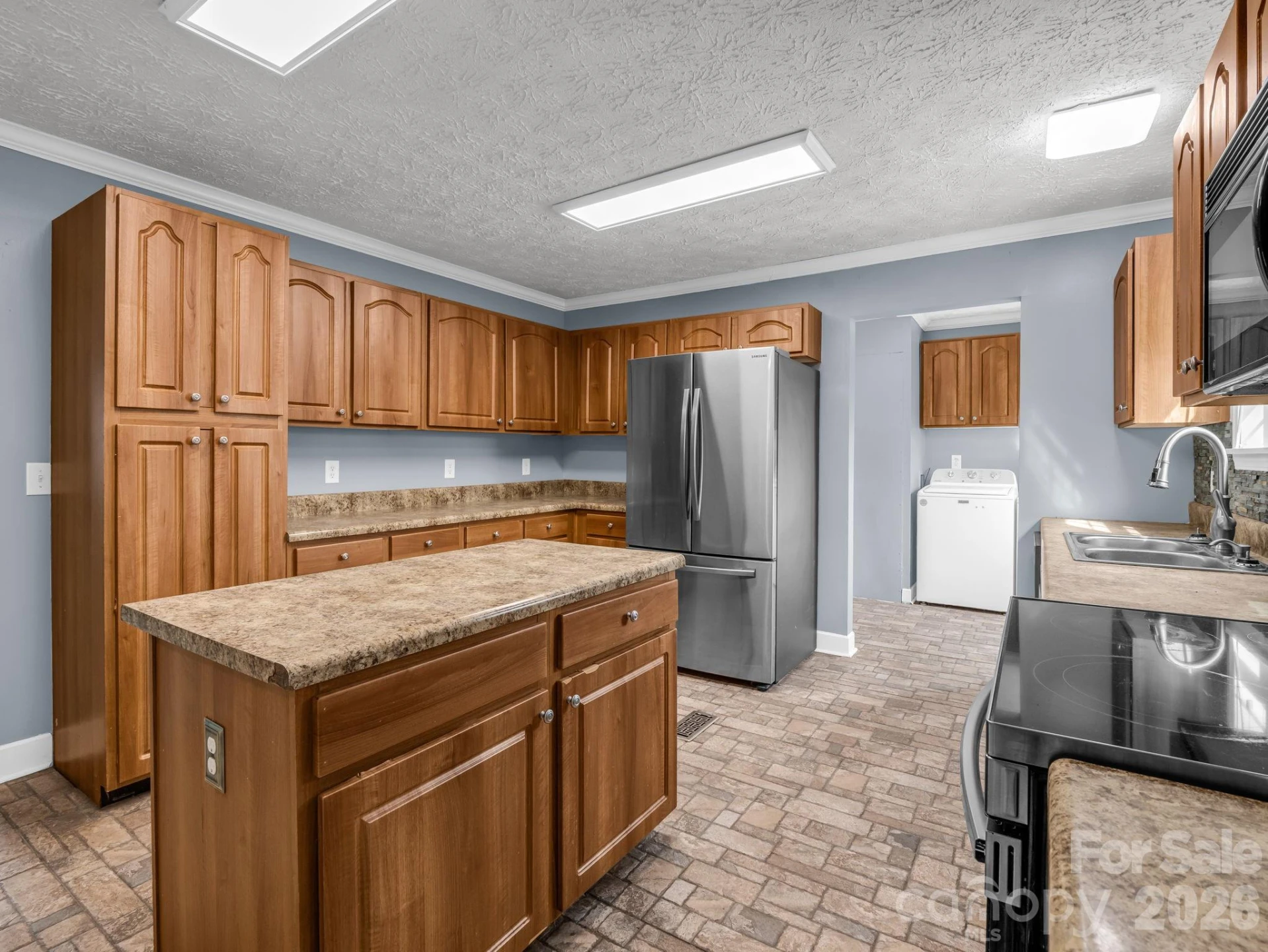 865 Boland Drive - Photo 21