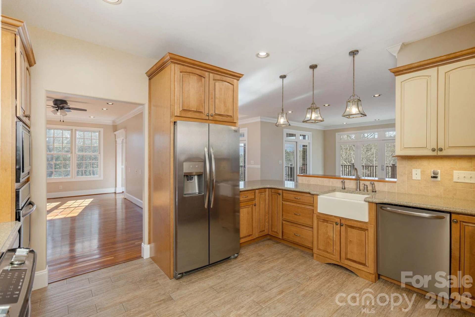 16 WINTERBERRY Drive - Photo 18