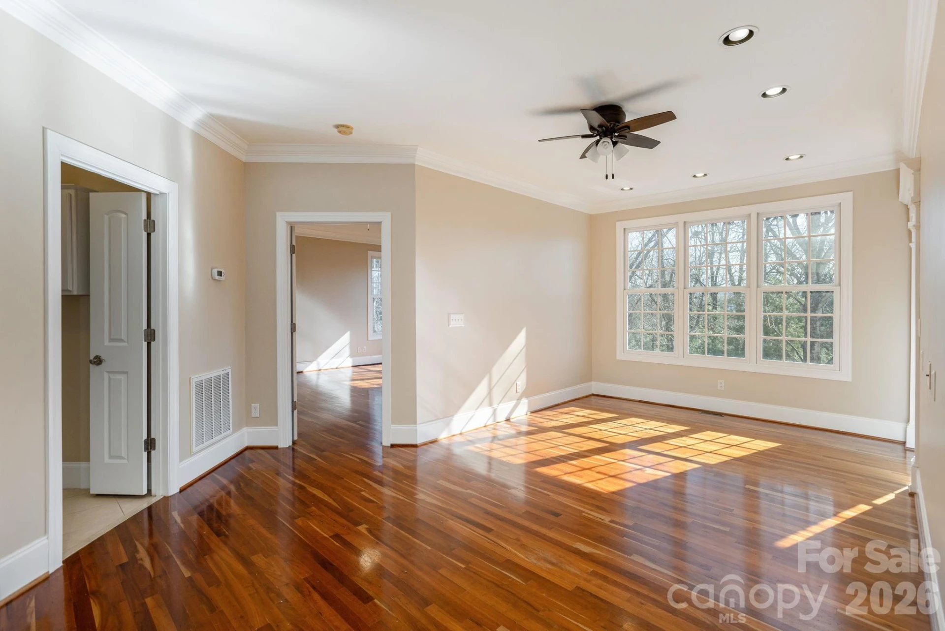 16 WINTERBERRY Drive - Photo 20