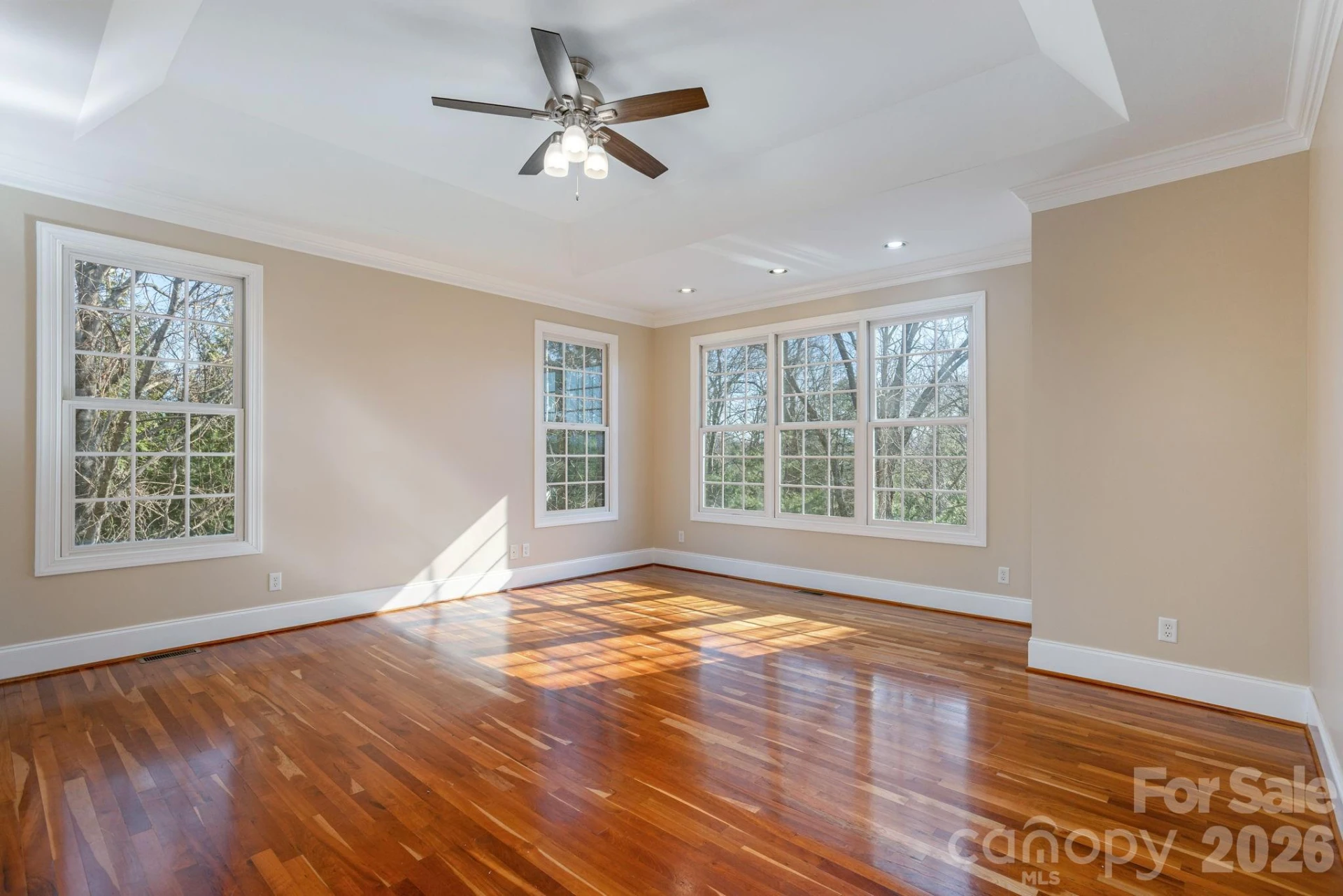 16 WINTERBERRY Drive - Photo 23