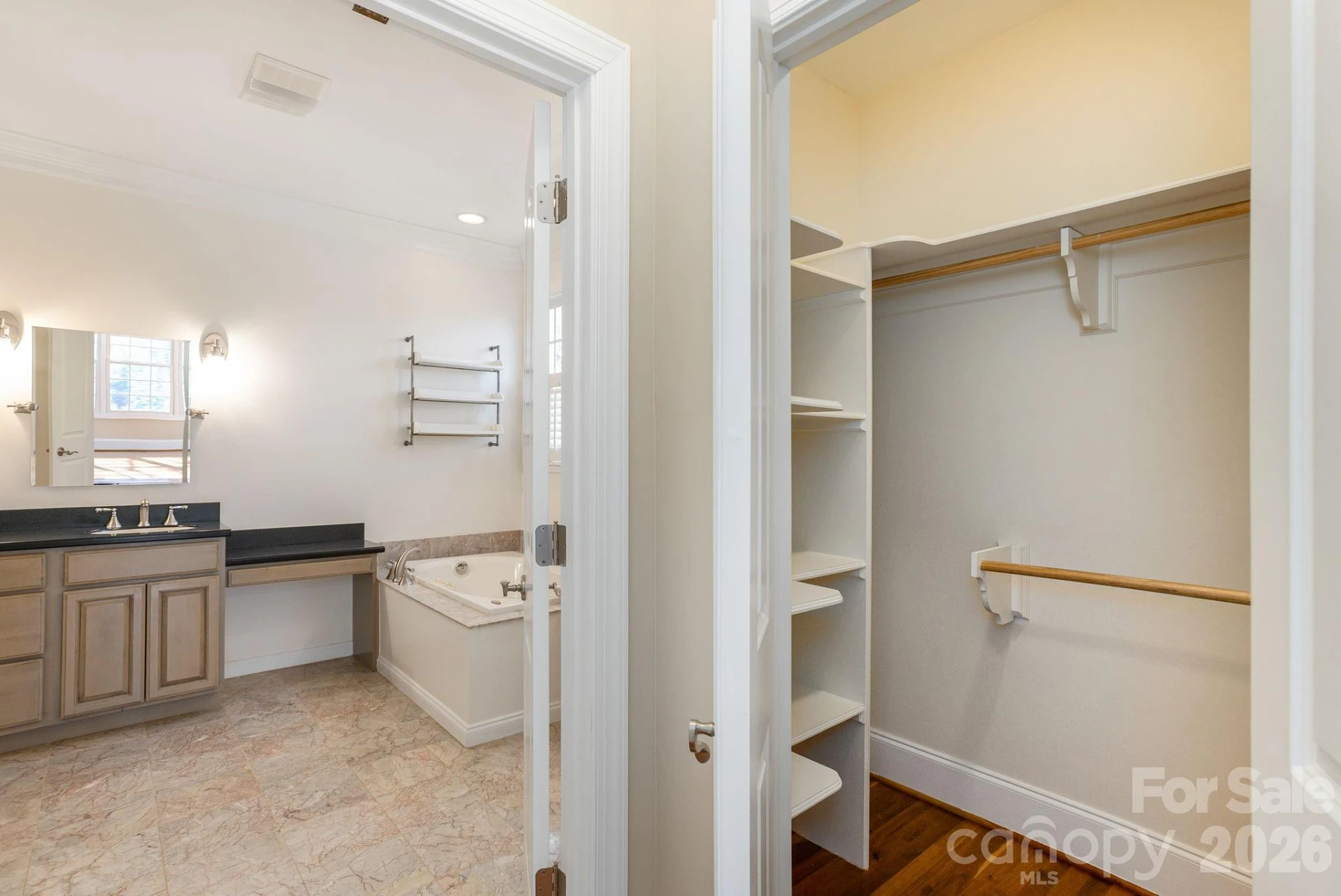 16 WINTERBERRY Drive - Photo 27