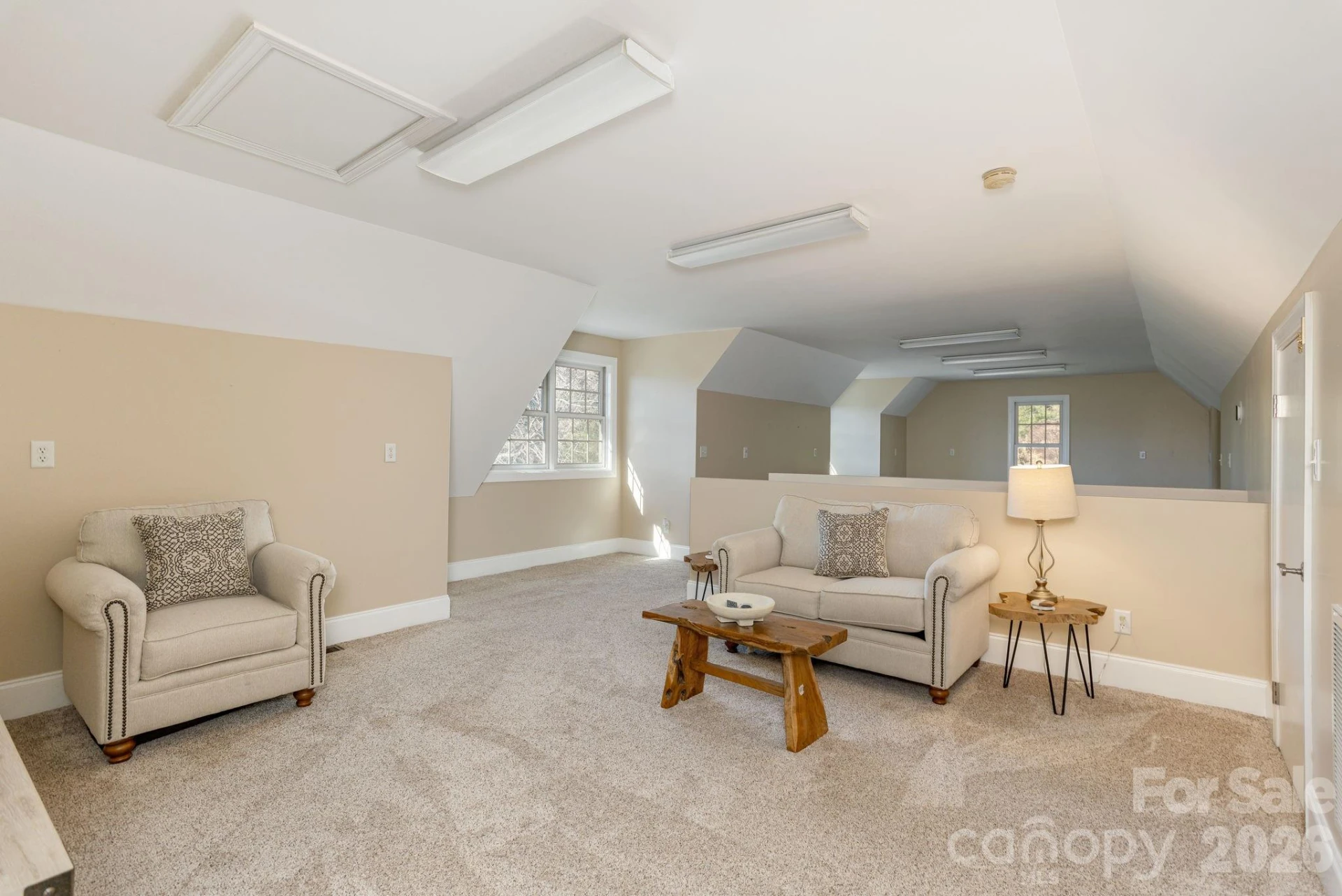 16 WINTERBERRY Drive - Photo 37