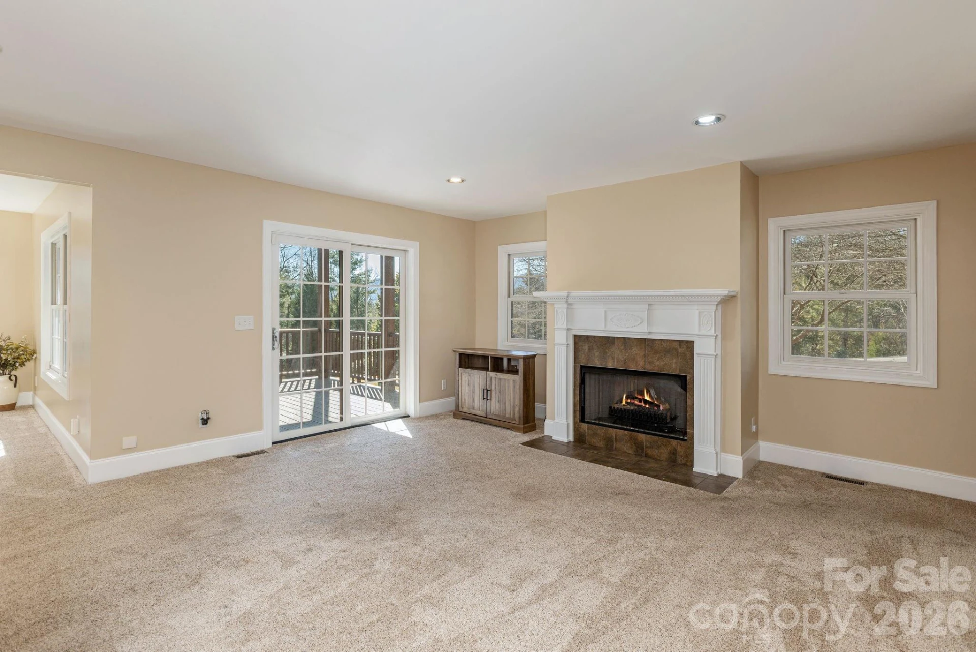 16 WINTERBERRY Drive - Photo 40