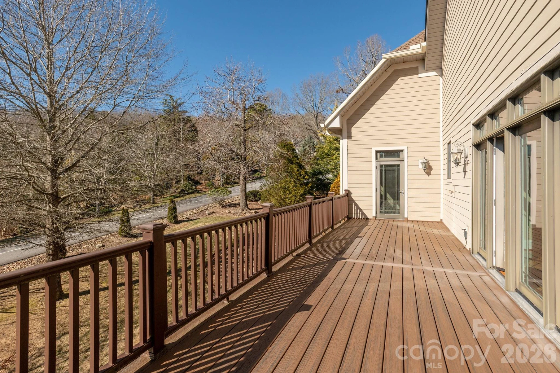 16 WINTERBERRY Drive - Photo 12