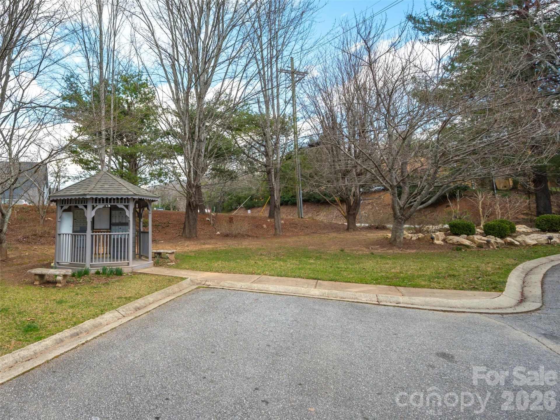21 Holiday Drive - Photo 43