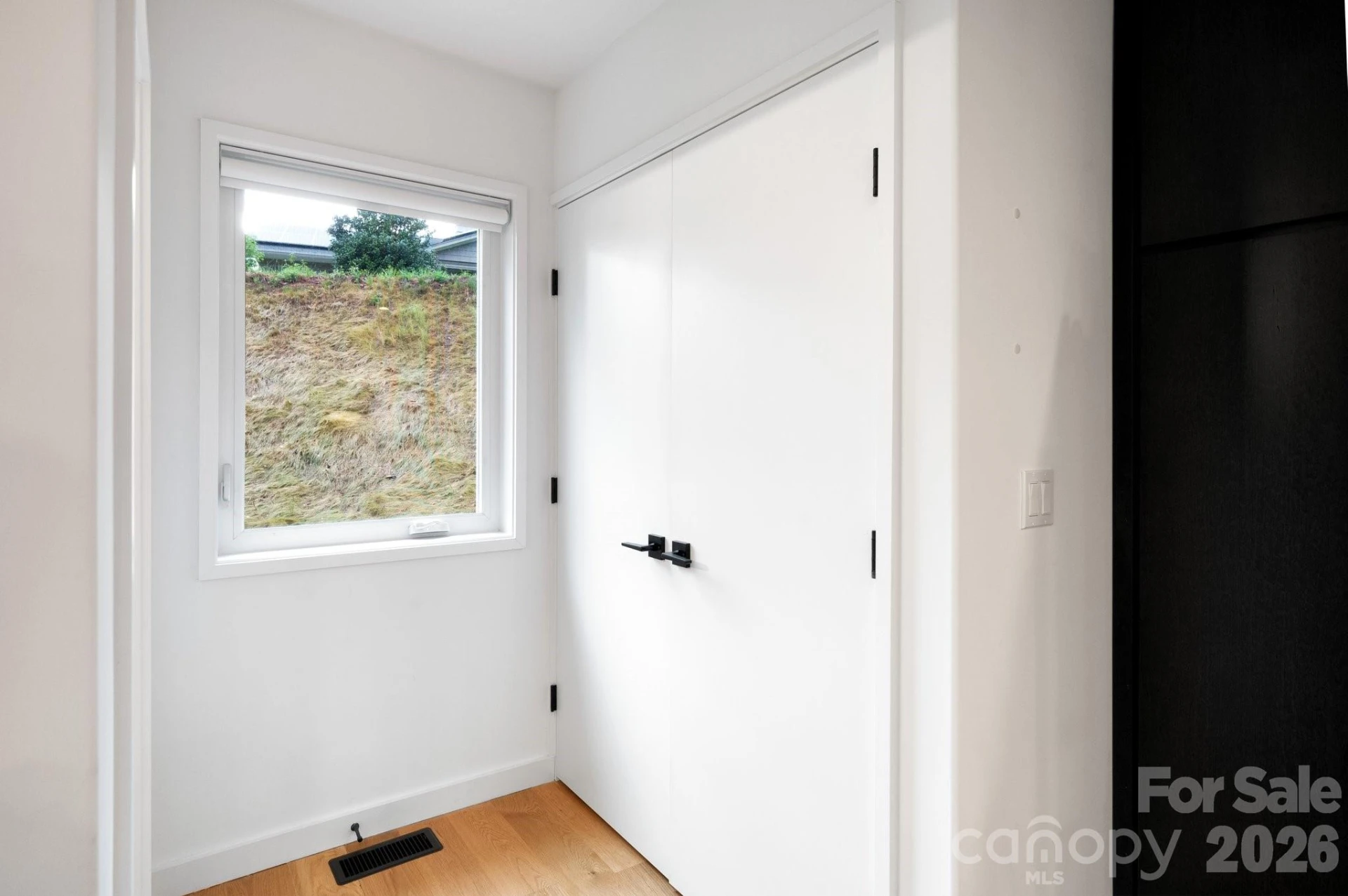 8 Midland Drive - Photo 31