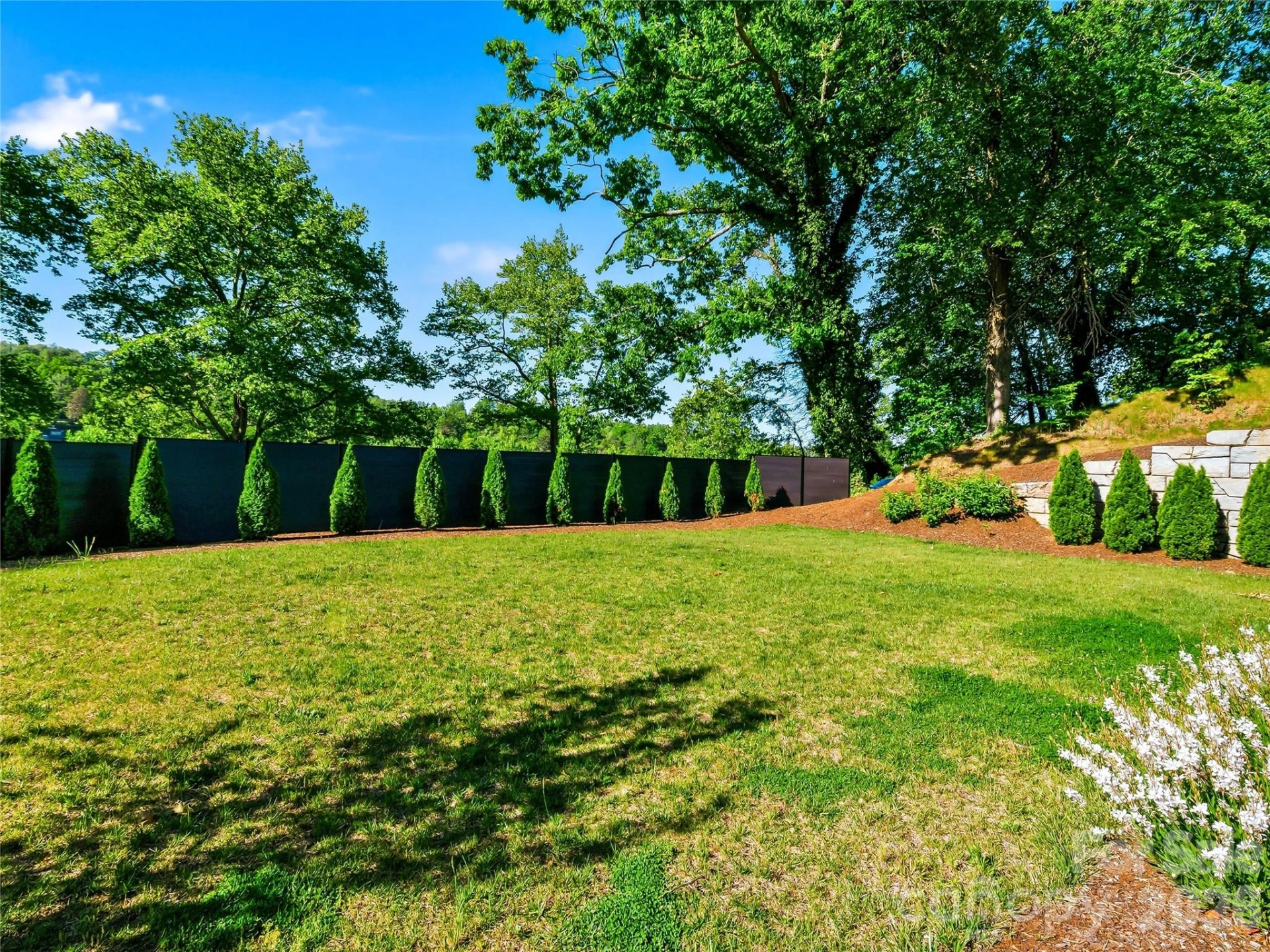 8 Midland Drive - Photo 46