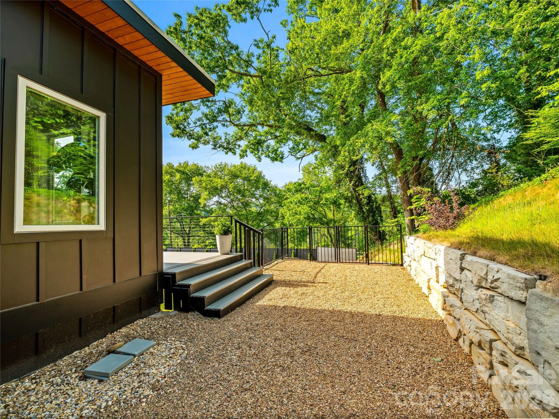 8 Midland Drive - Photo 48