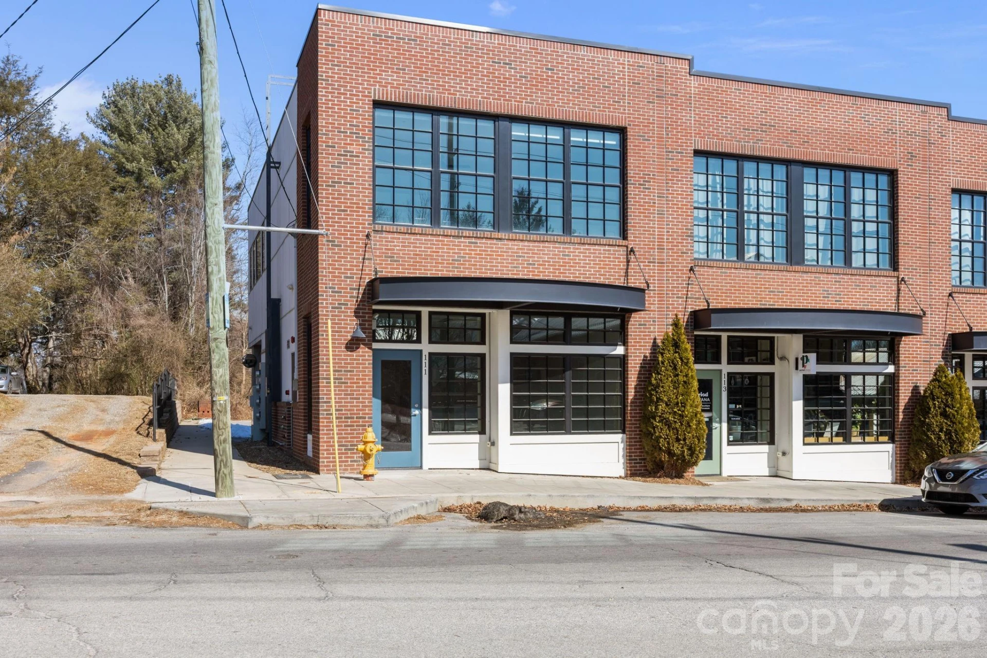 315 Haywood Road #111/211 - Photo 2