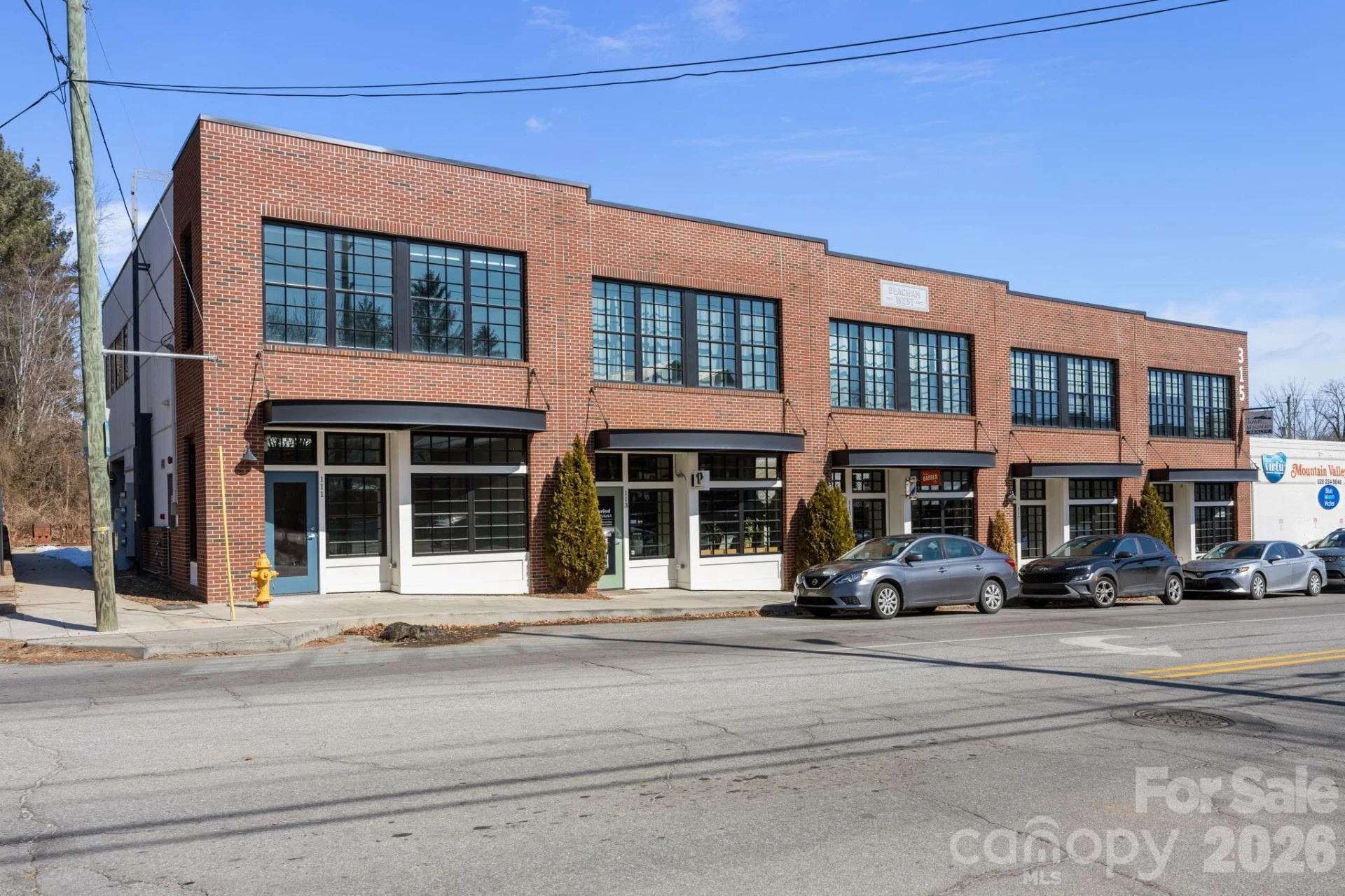 315 Haywood Road #111/211 - Photo 3