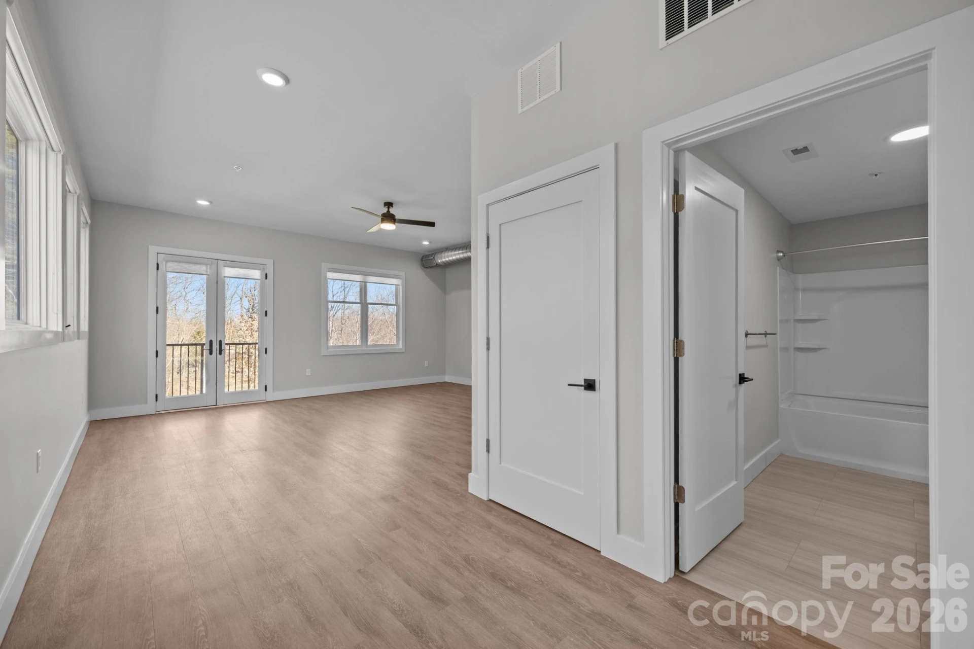 315 Haywood Road #111/211 - Photo 29