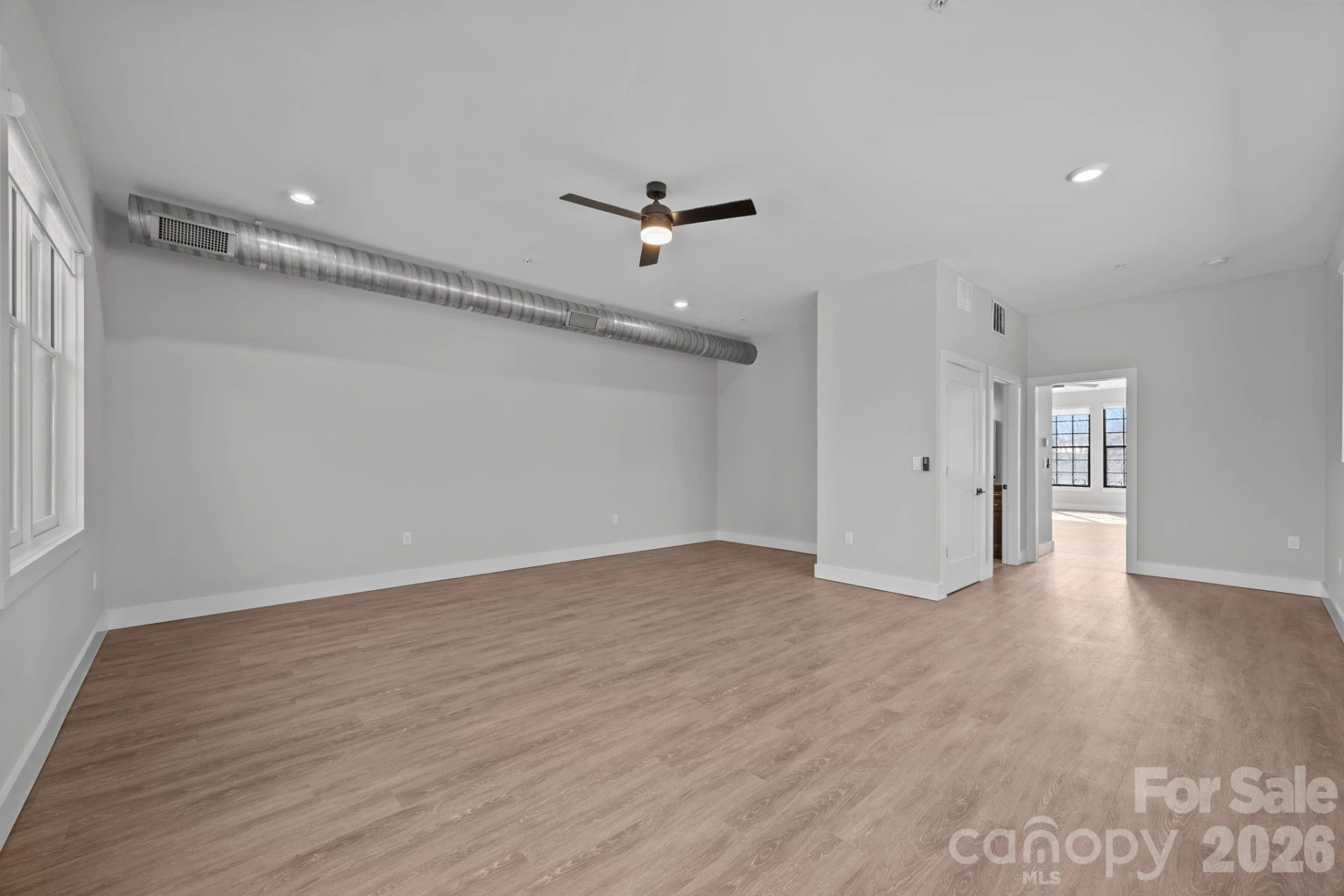 315 Haywood Road #111/211 - Photo 30