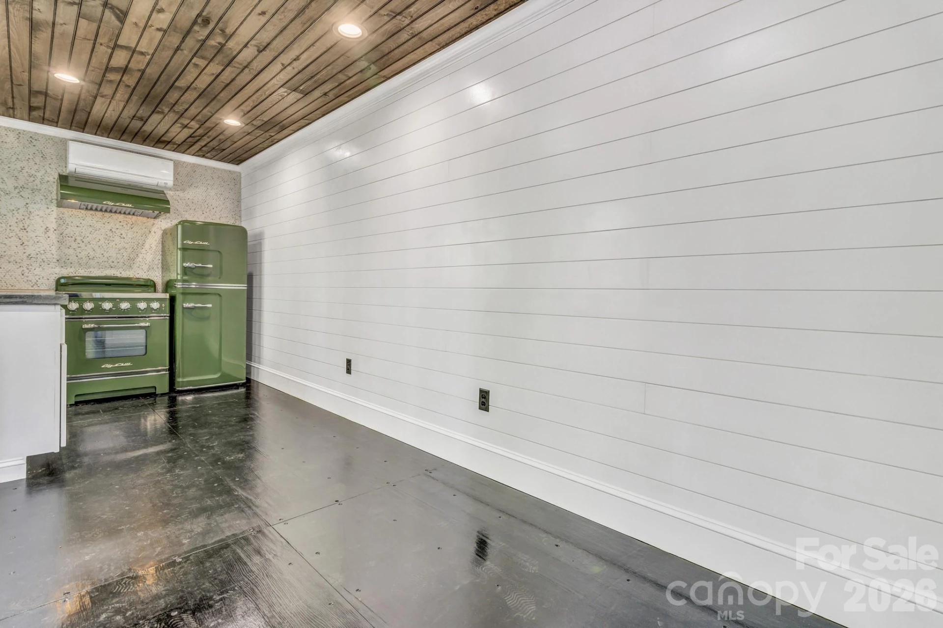 1115 Paint Rock Road - Photo 11