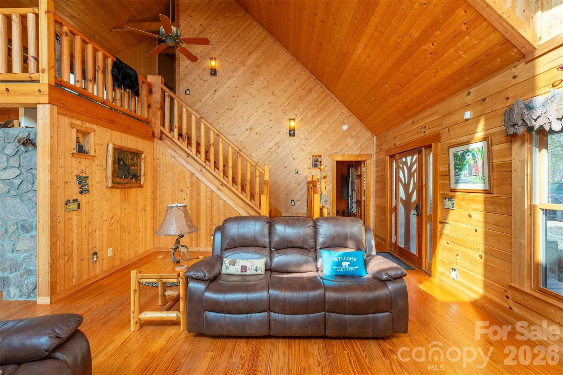 145 Flynn Court - Photo 4