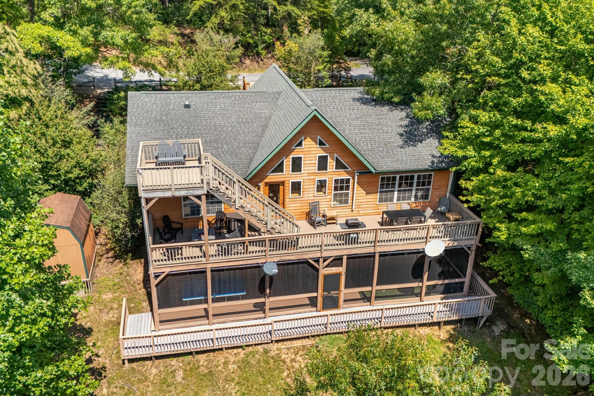 189 Cameron Lane - Photo 2