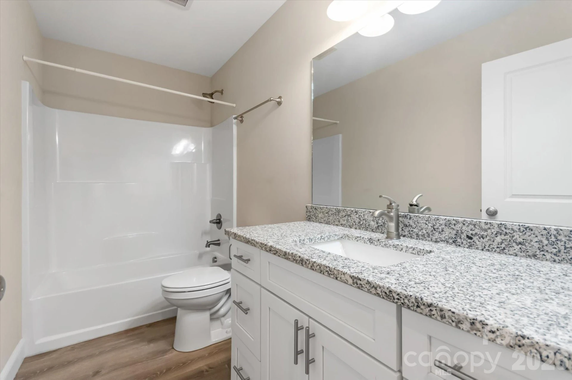127 Hawthorne Drive - Photo 17
