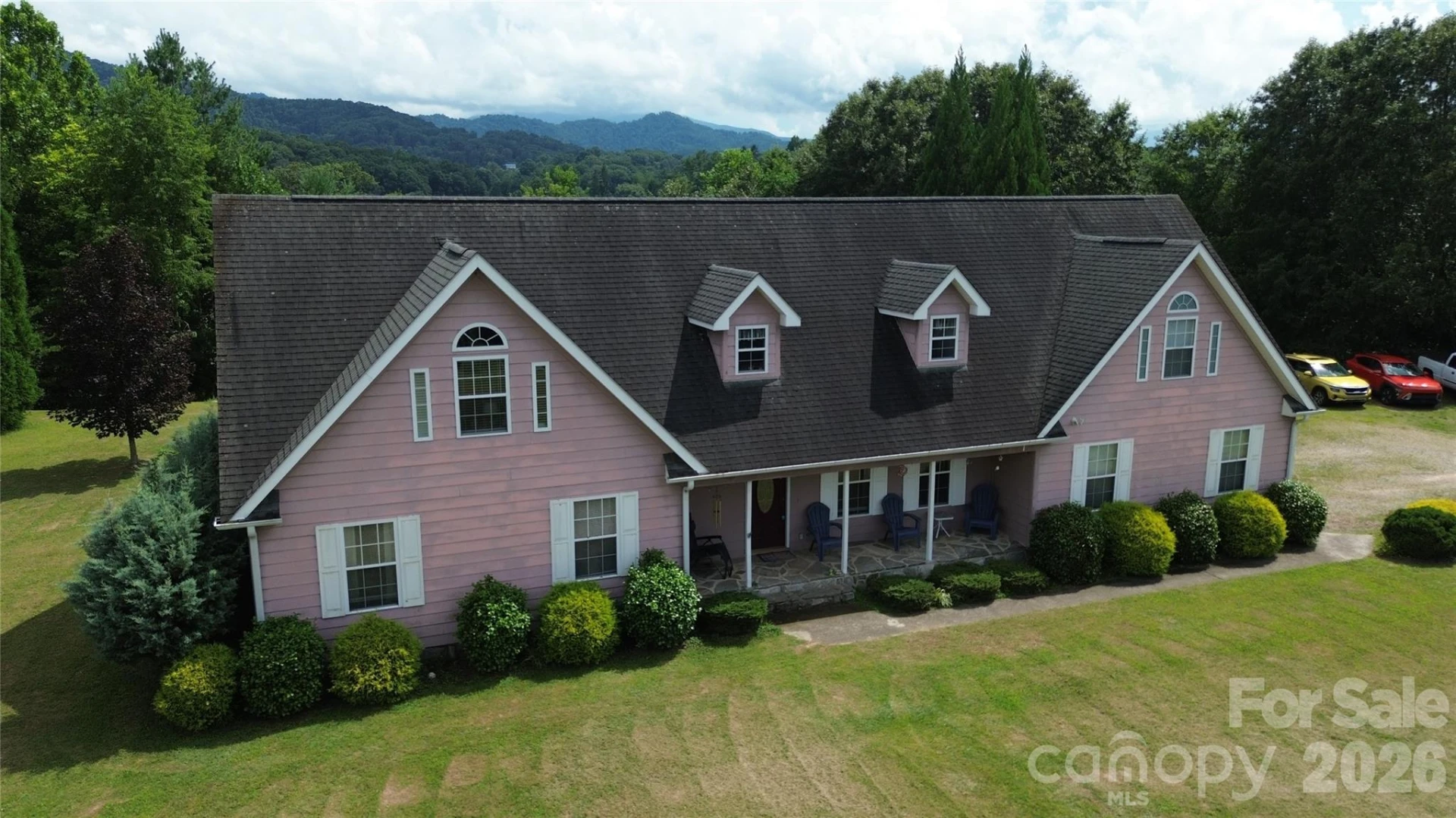 130 Crestview Street - Photo 3