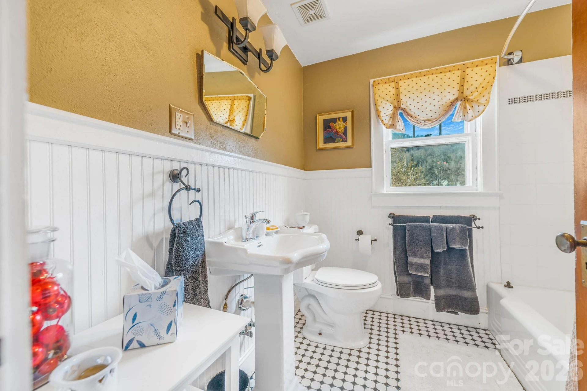 22 Mountain Spring Lane - Photo 18