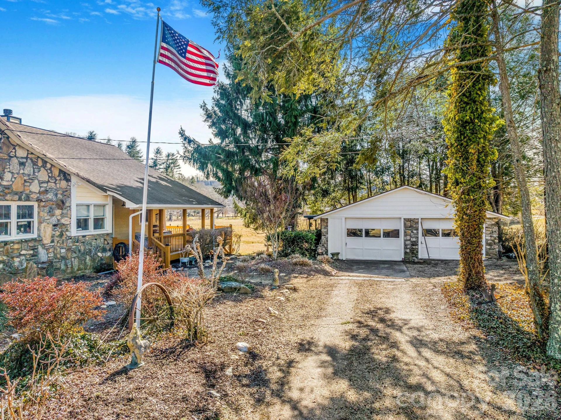22 Mountain Spring Lane - Photo 7