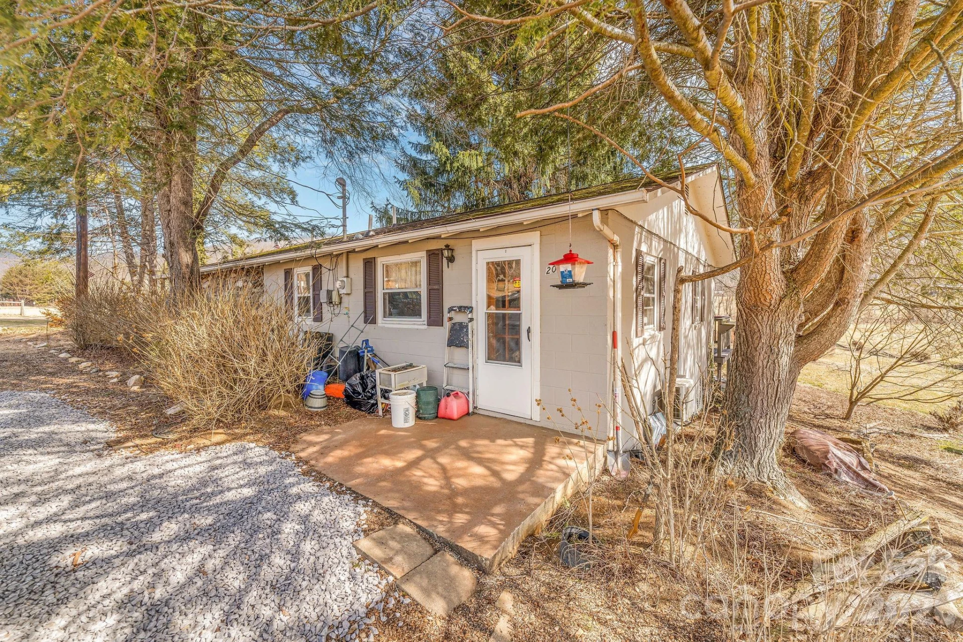 22 Mountain Spring Lane - Photo 8