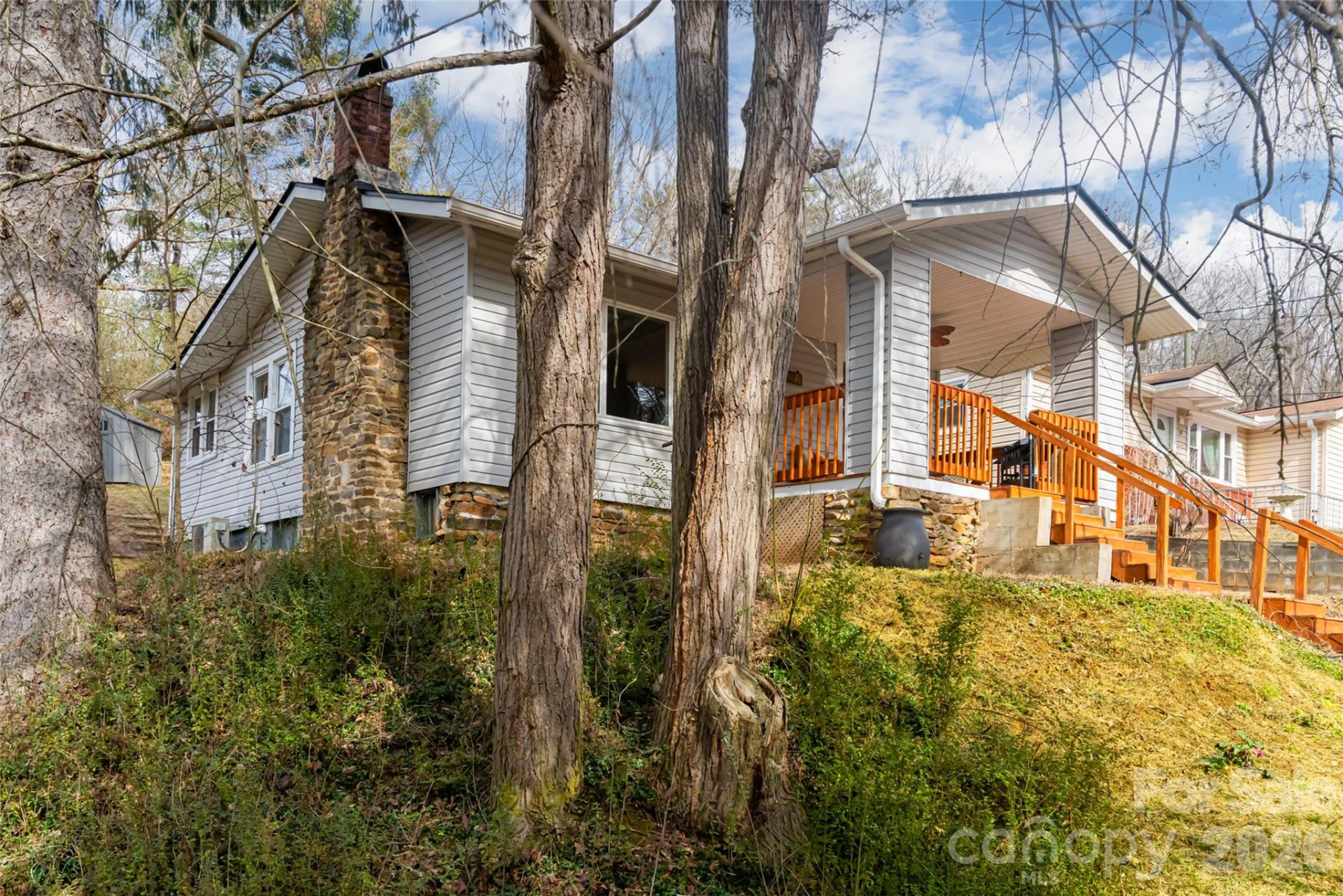 48 Wellington Drive - Photo 3