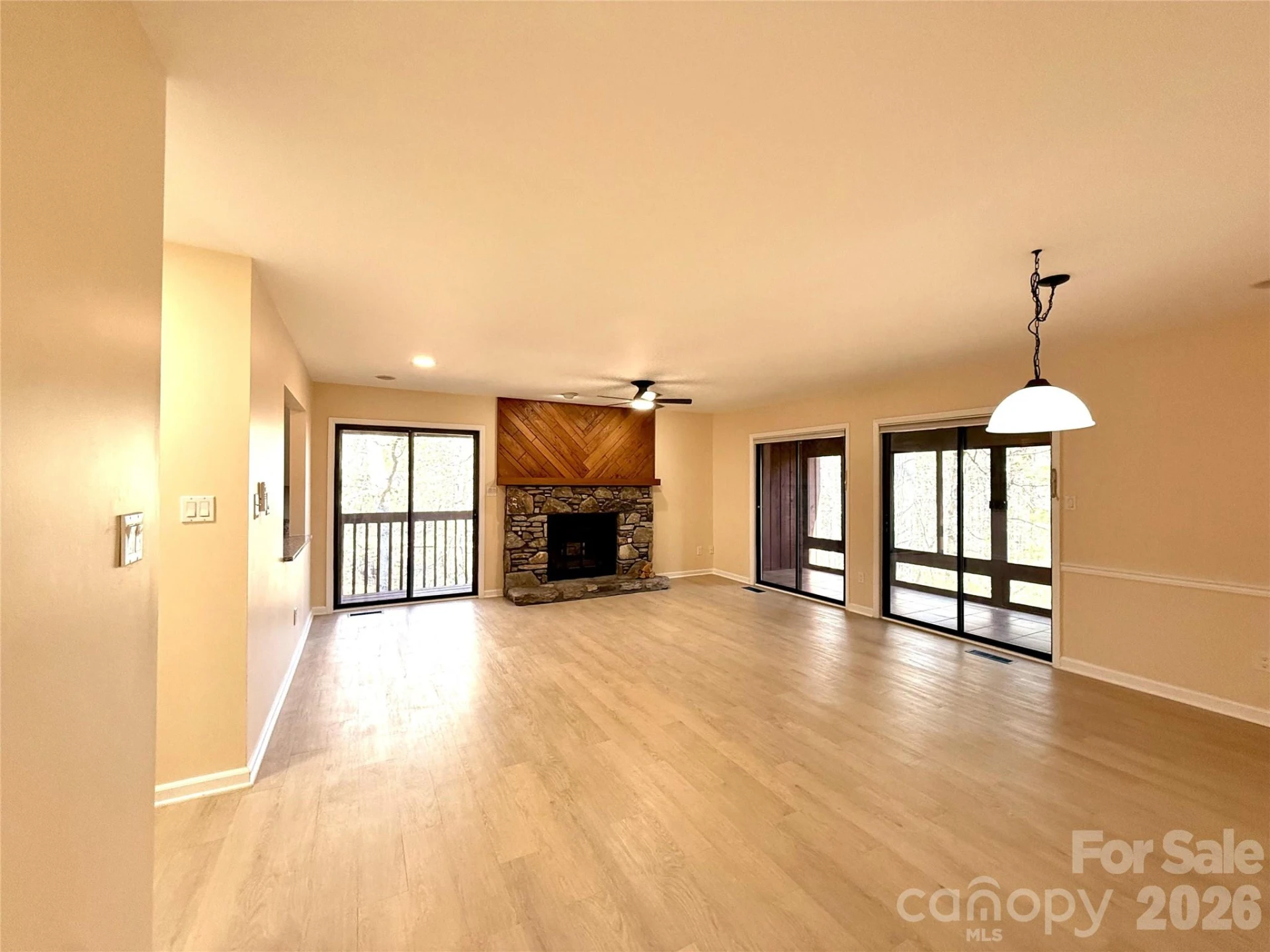 120 Cedar Forest Trail - Photo 4