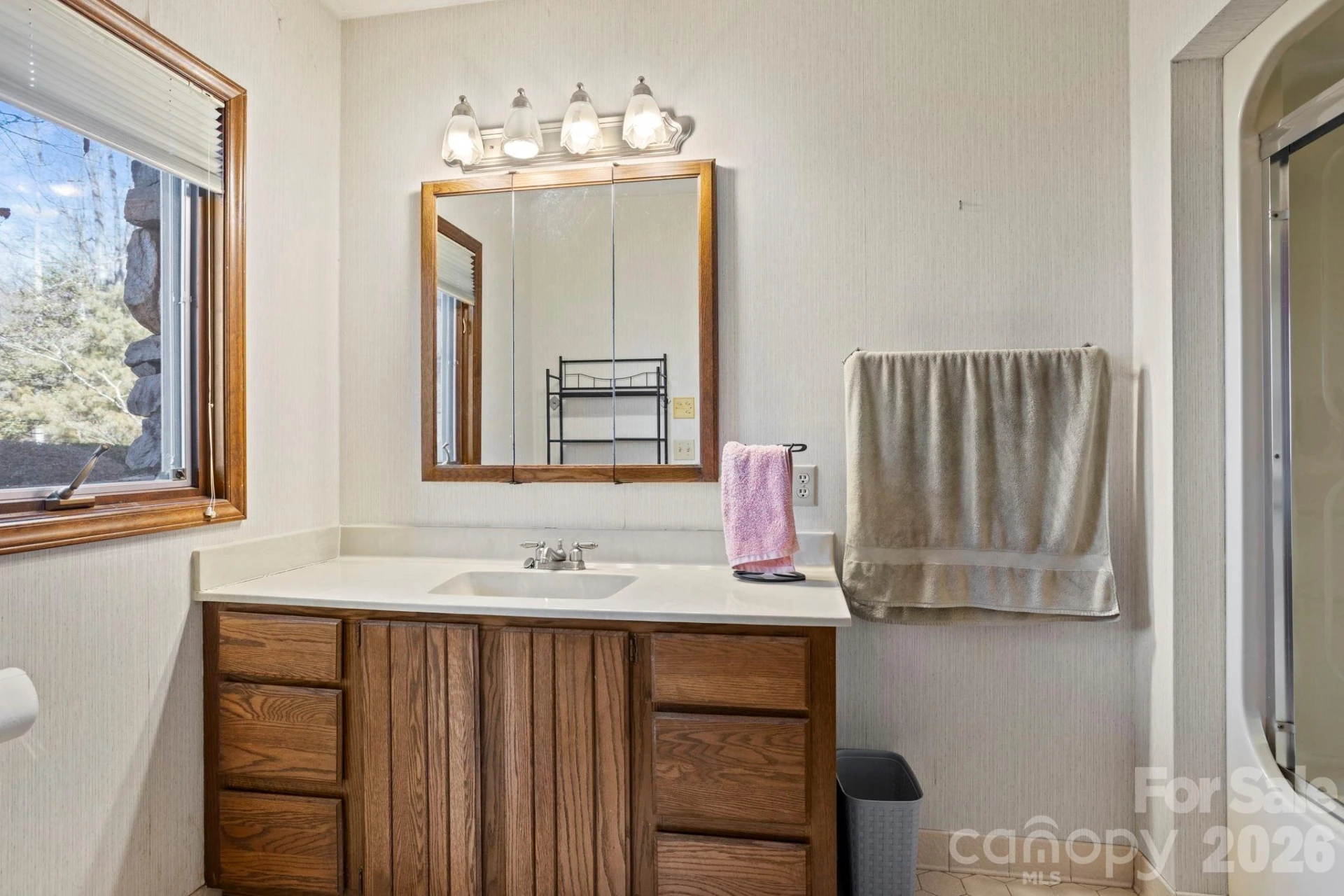 404 W Browning Road - Photo 29