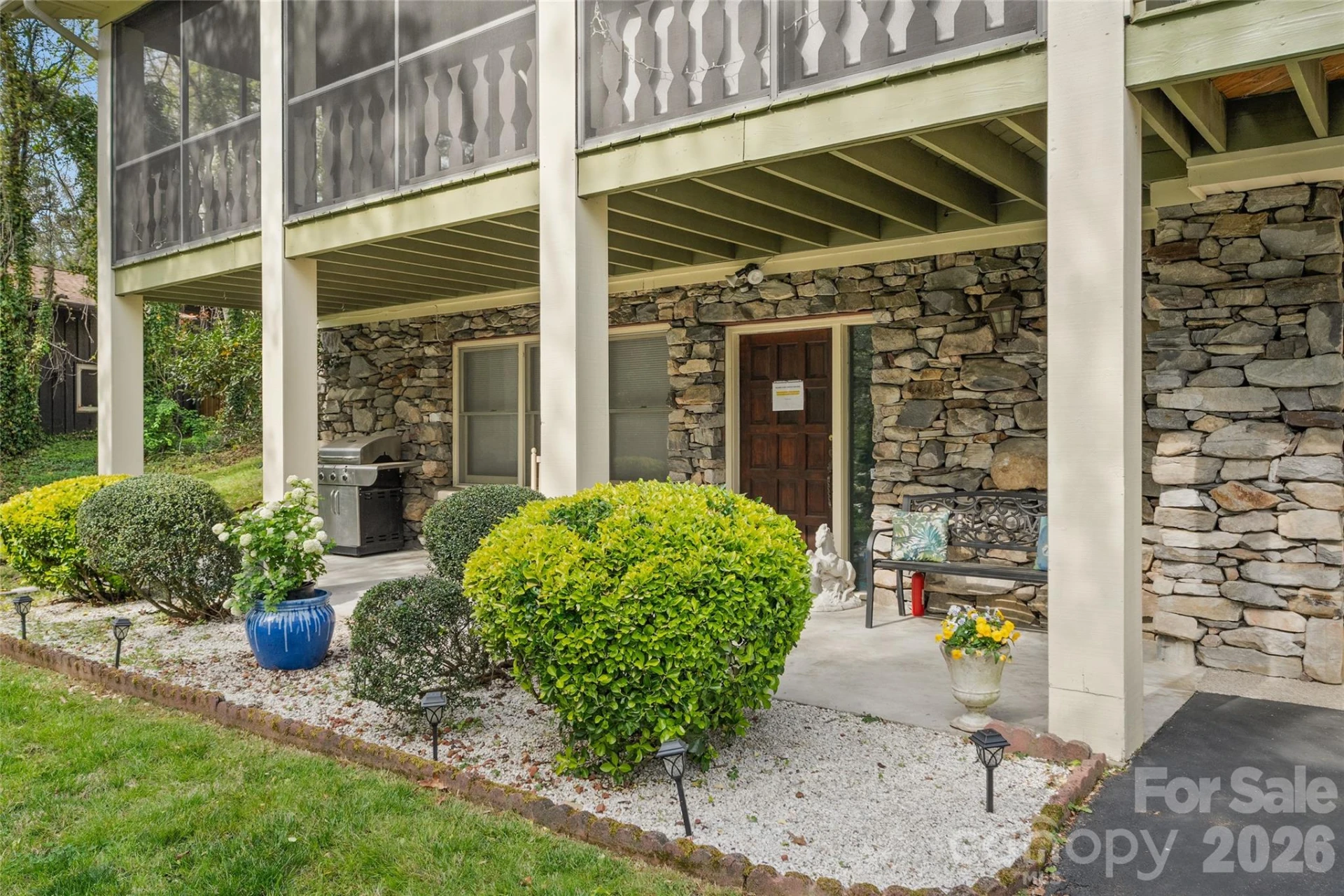 3017 Chestnut Tree Road - Photo 10