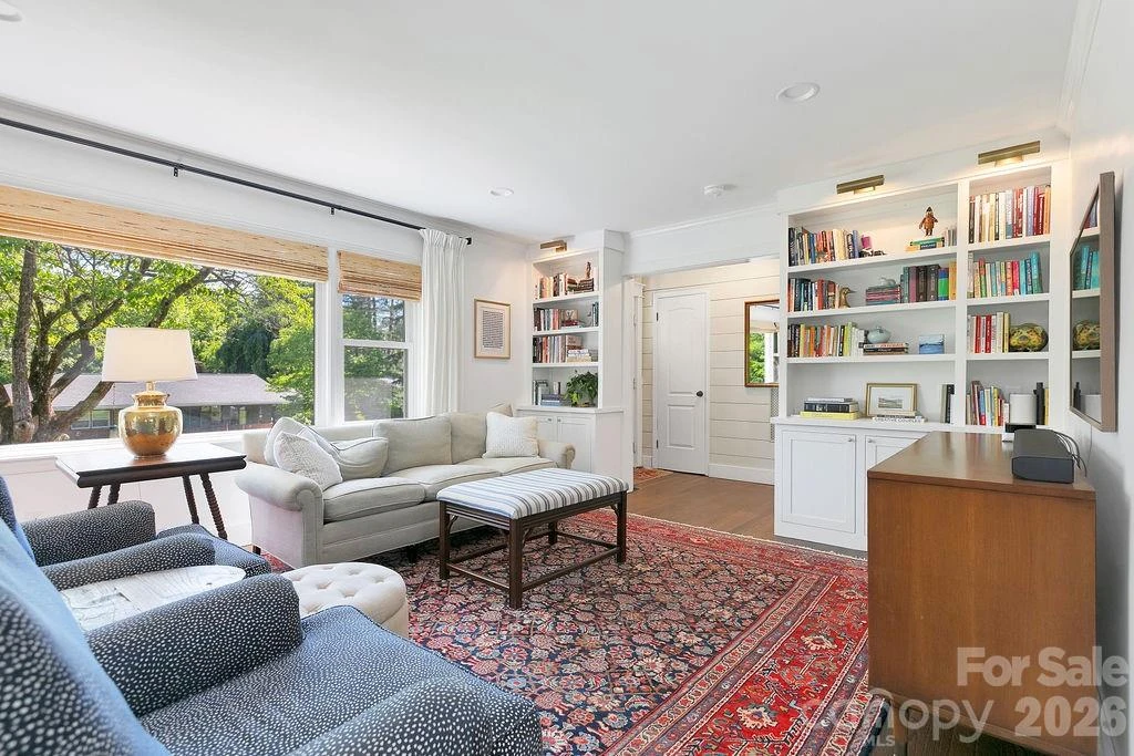 84 Far Hills Terrace - Photo 8