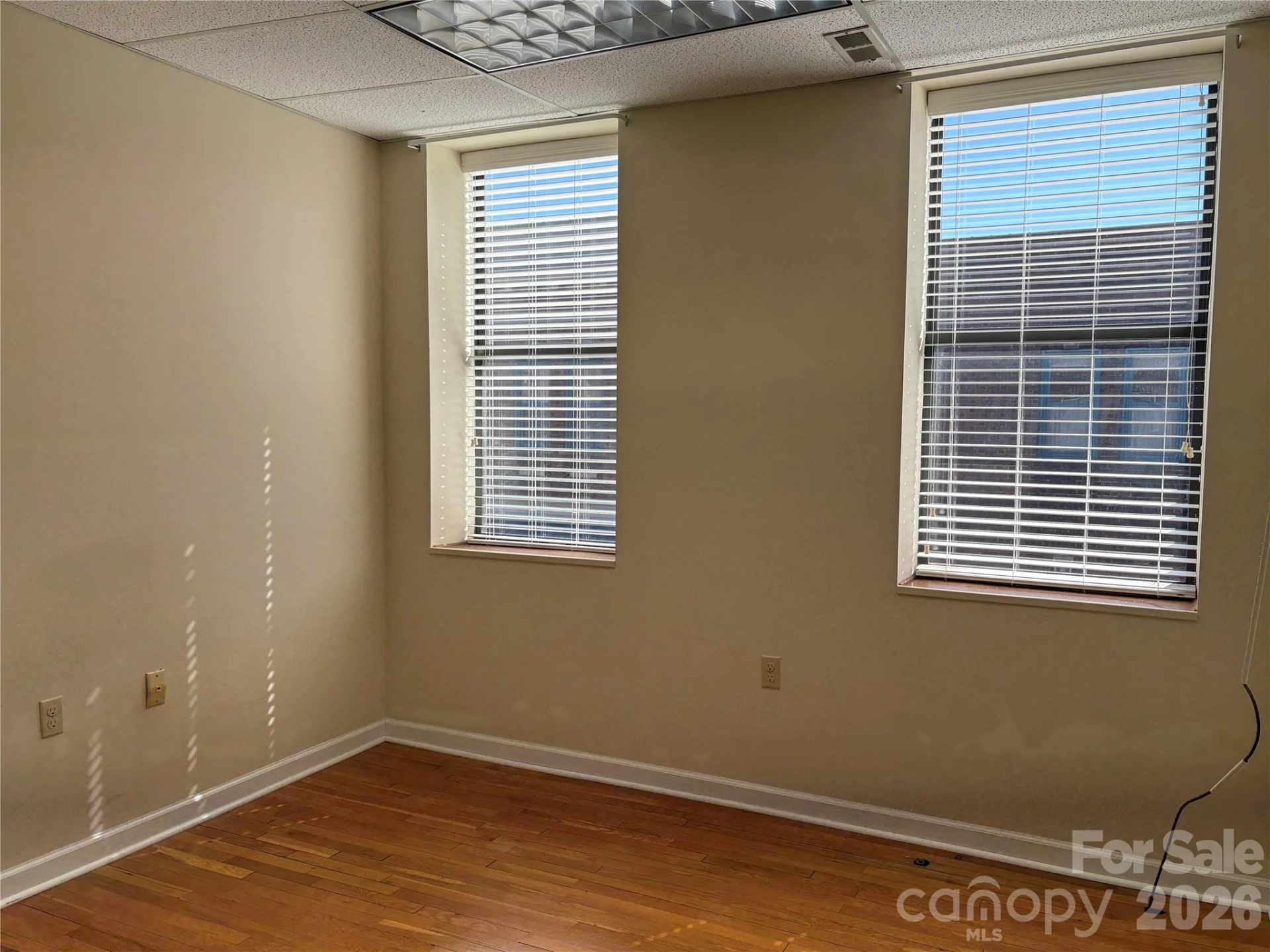 501 N Main Street - Photo 16