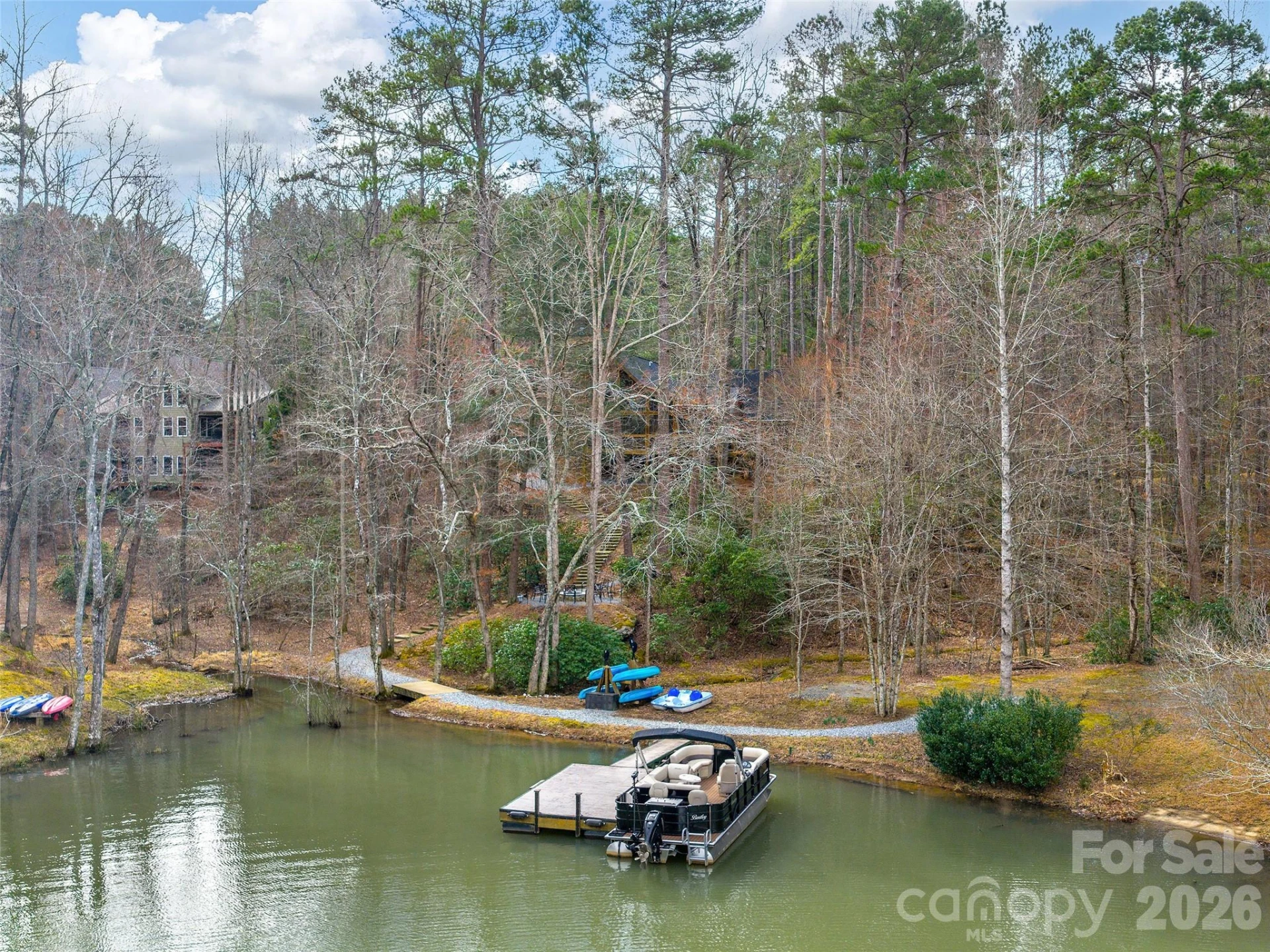201 Hawk Ridge Drive - Photo 2