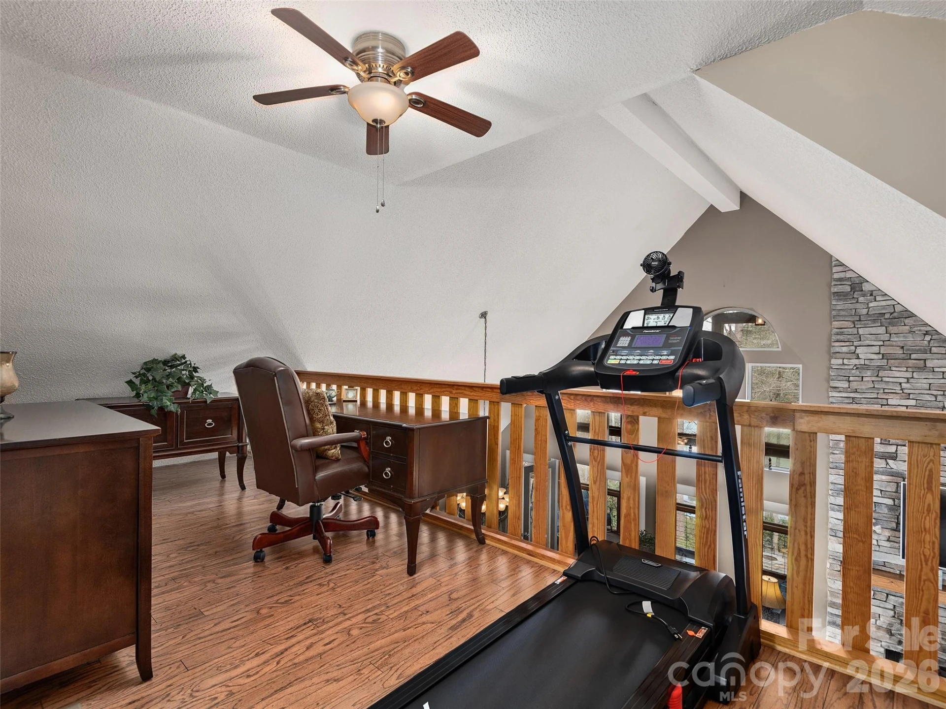 201 Hawk Ridge Drive - Photo 32