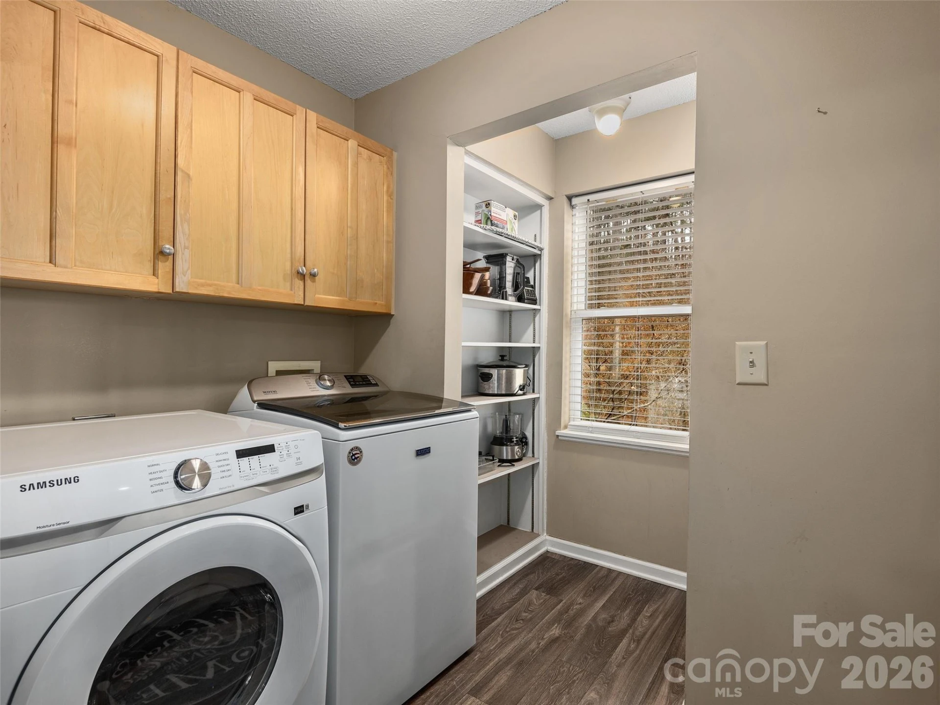 201 Hawk Ridge Drive - Photo 34