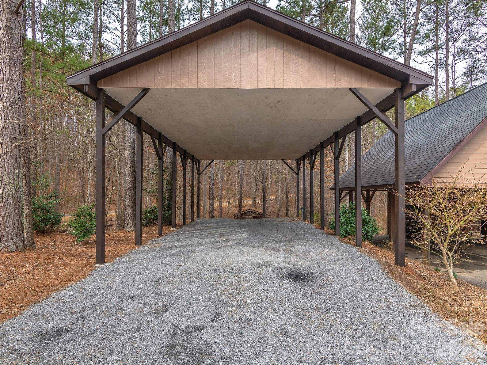 201 Hawk Ridge Drive - Photo 35