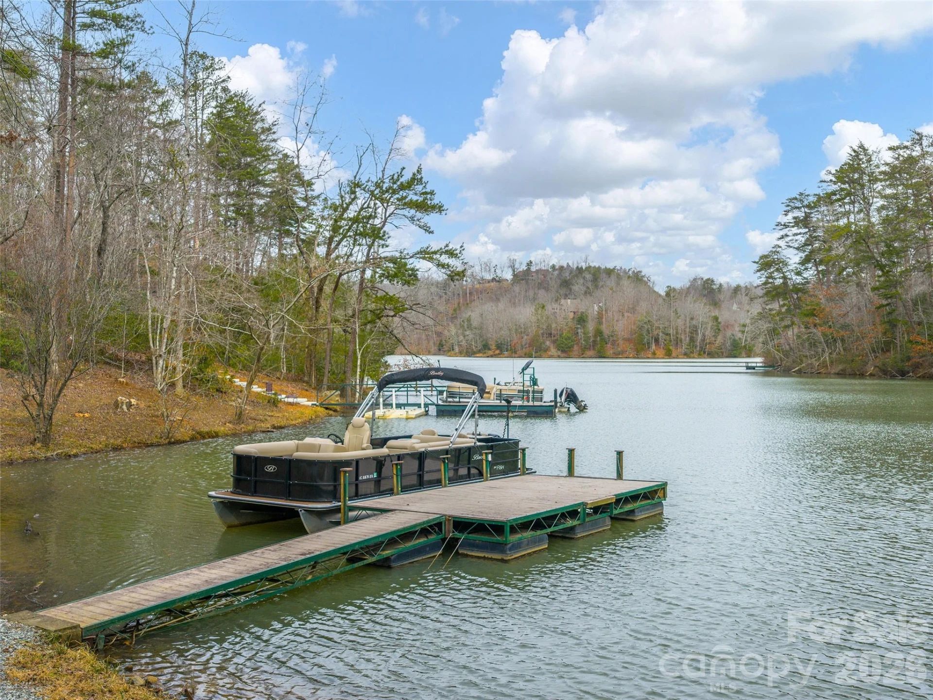 201 Hawk Ridge Drive - Photo 40