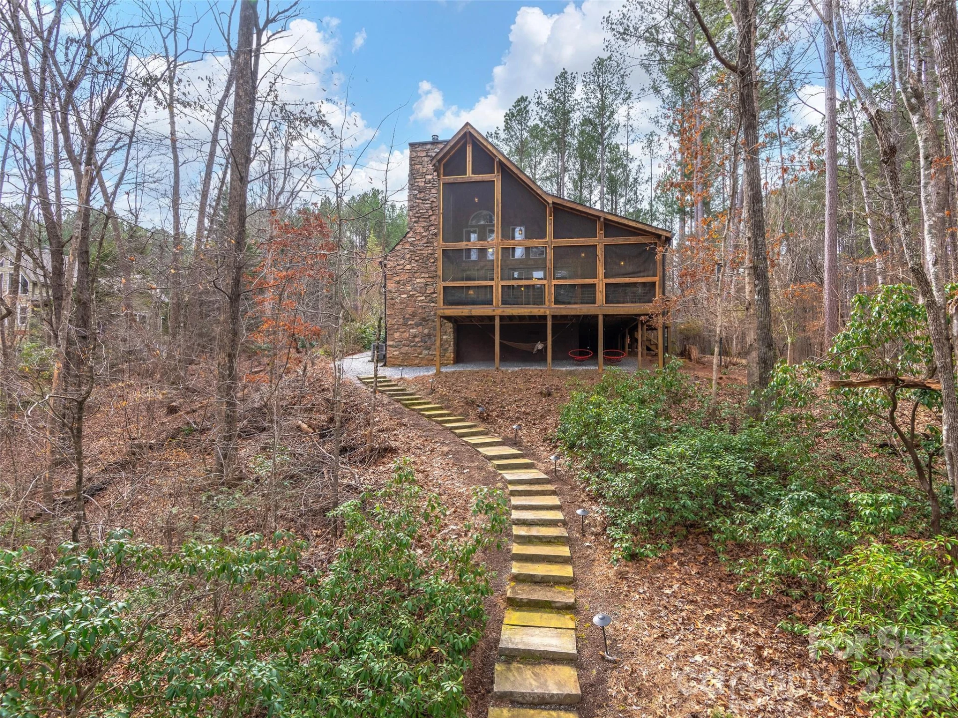 201 Hawk Ridge Drive - Photo 6