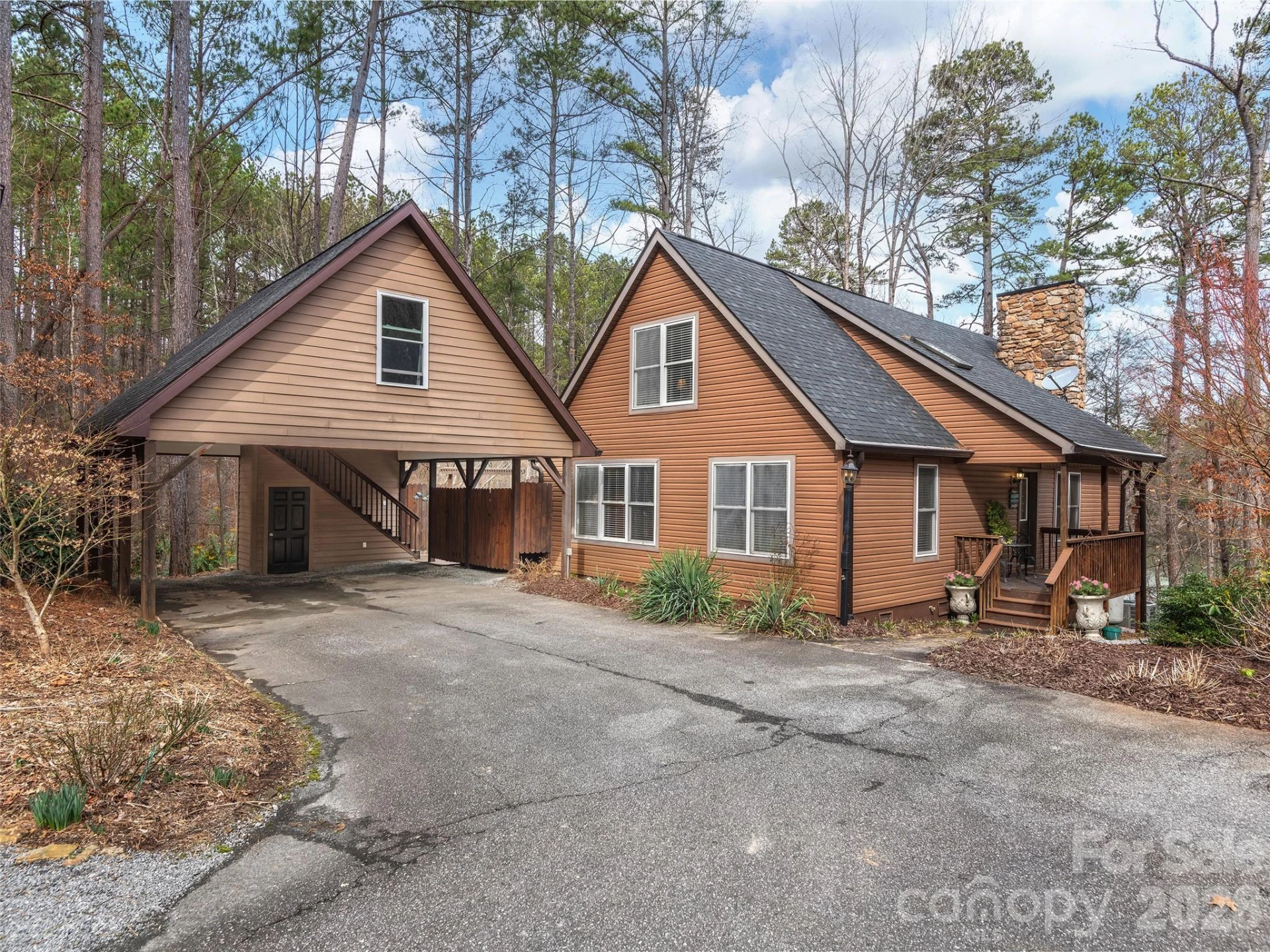 201 Hawk Ridge Drive - Photo 10