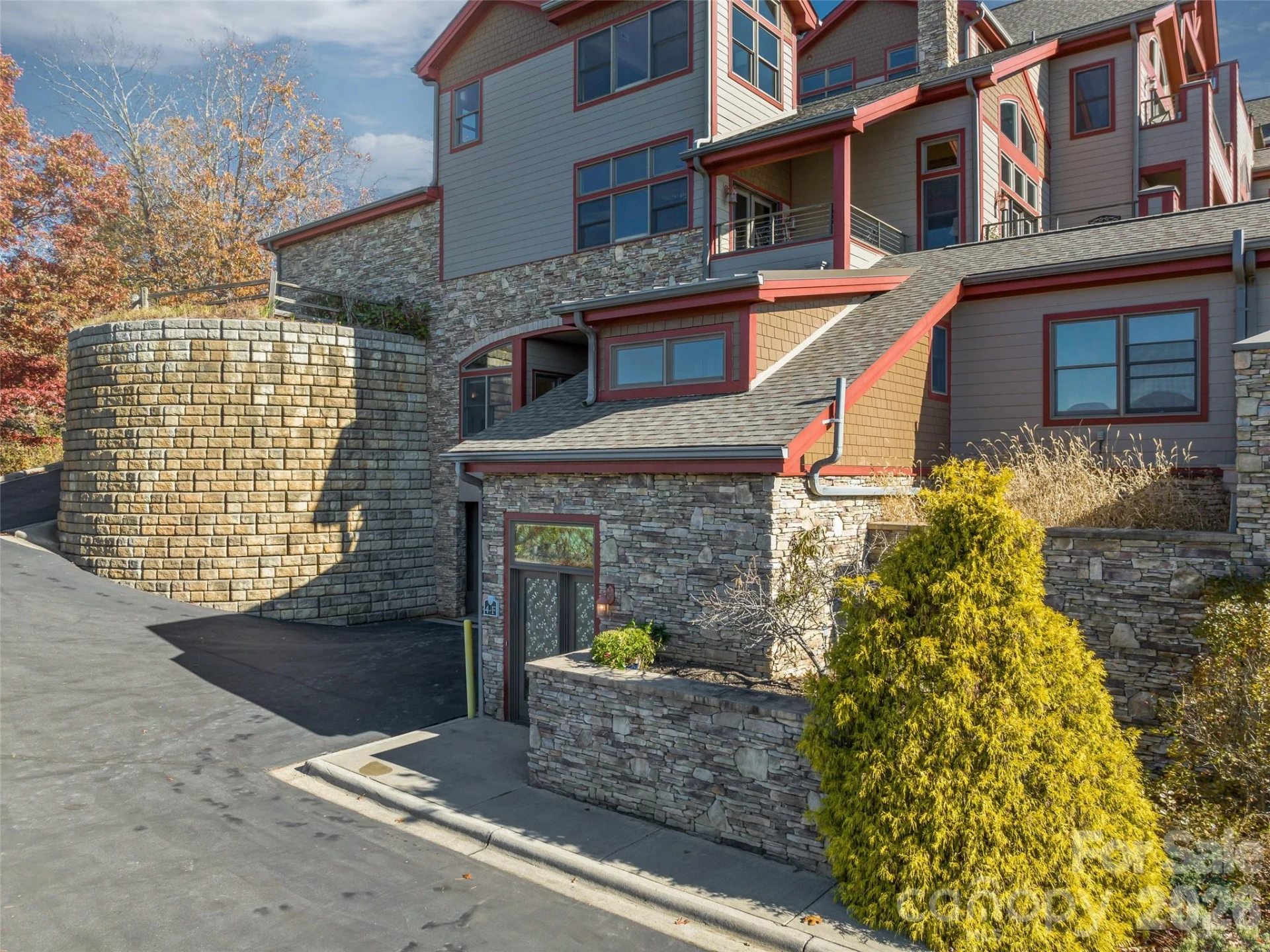 4 Chimney Crest Drive #F