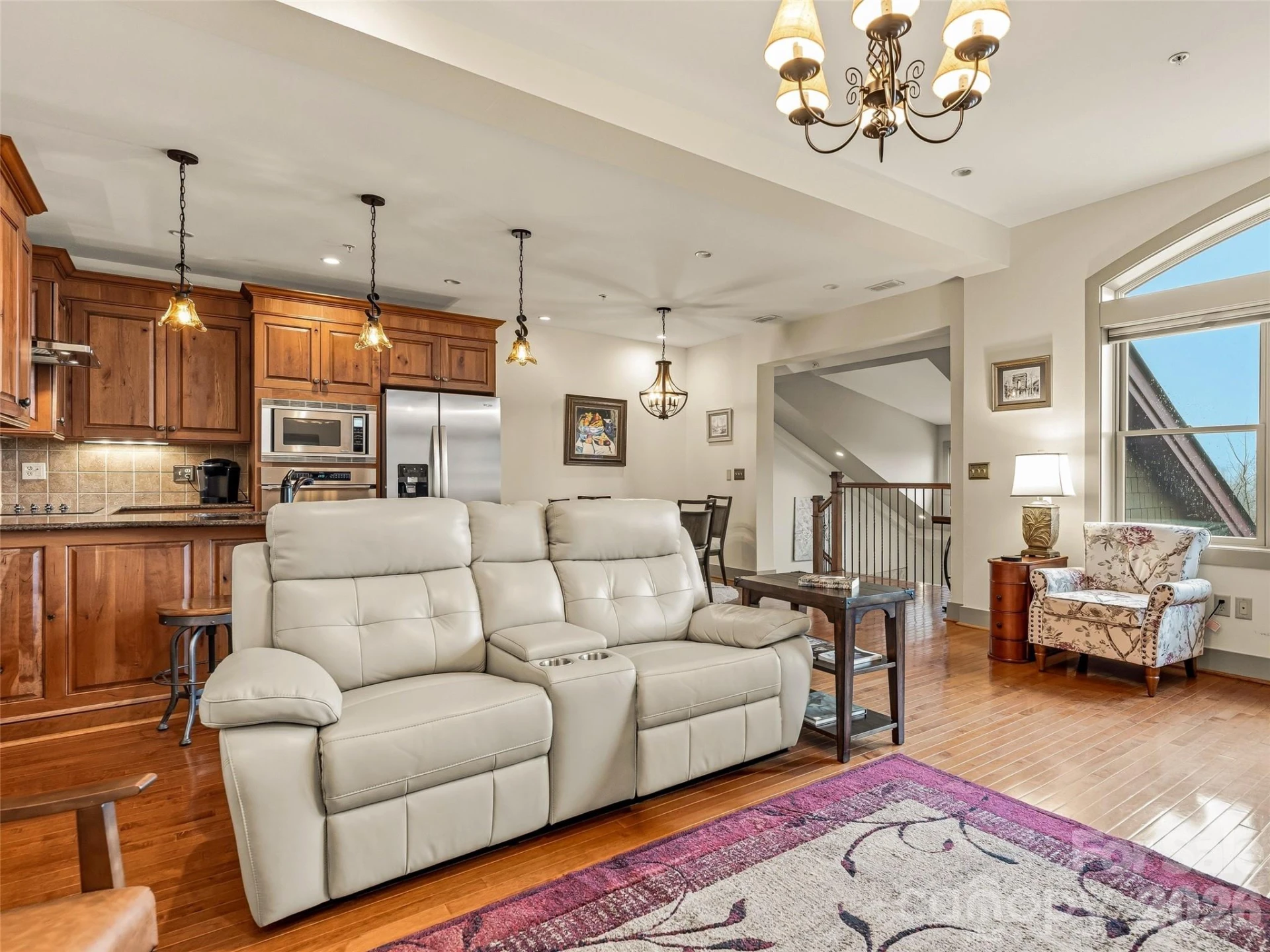 4 Chimney Crest Drive #F - Photo 8
