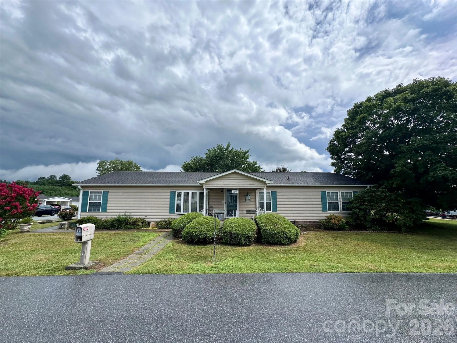 308 Riverwind Drive - Photo 23