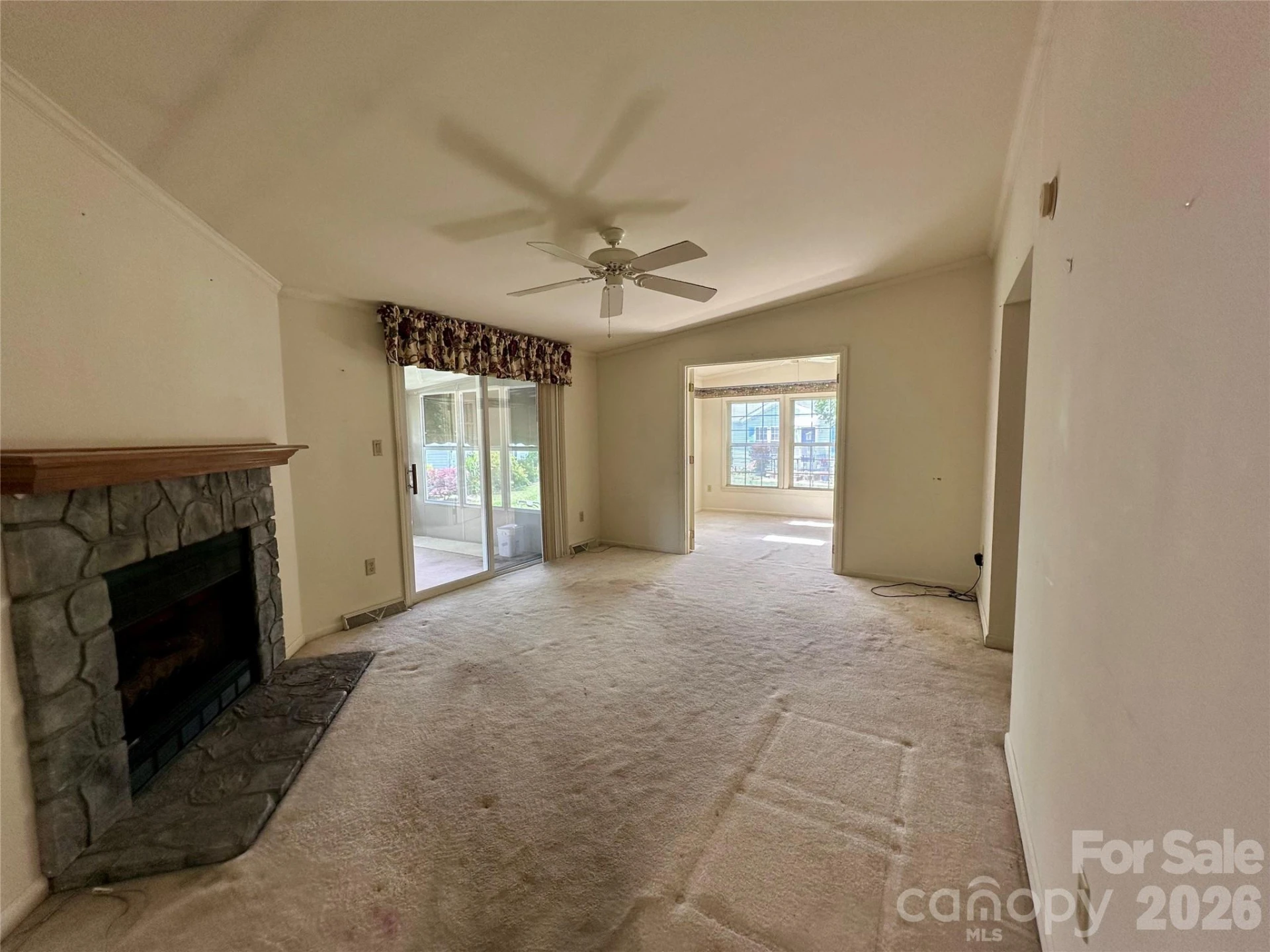 308 Riverwind Drive - Photo 10