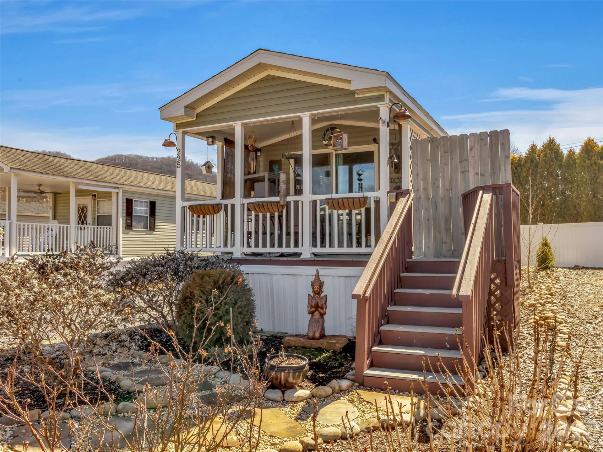 225 Pike Point - Photo 5