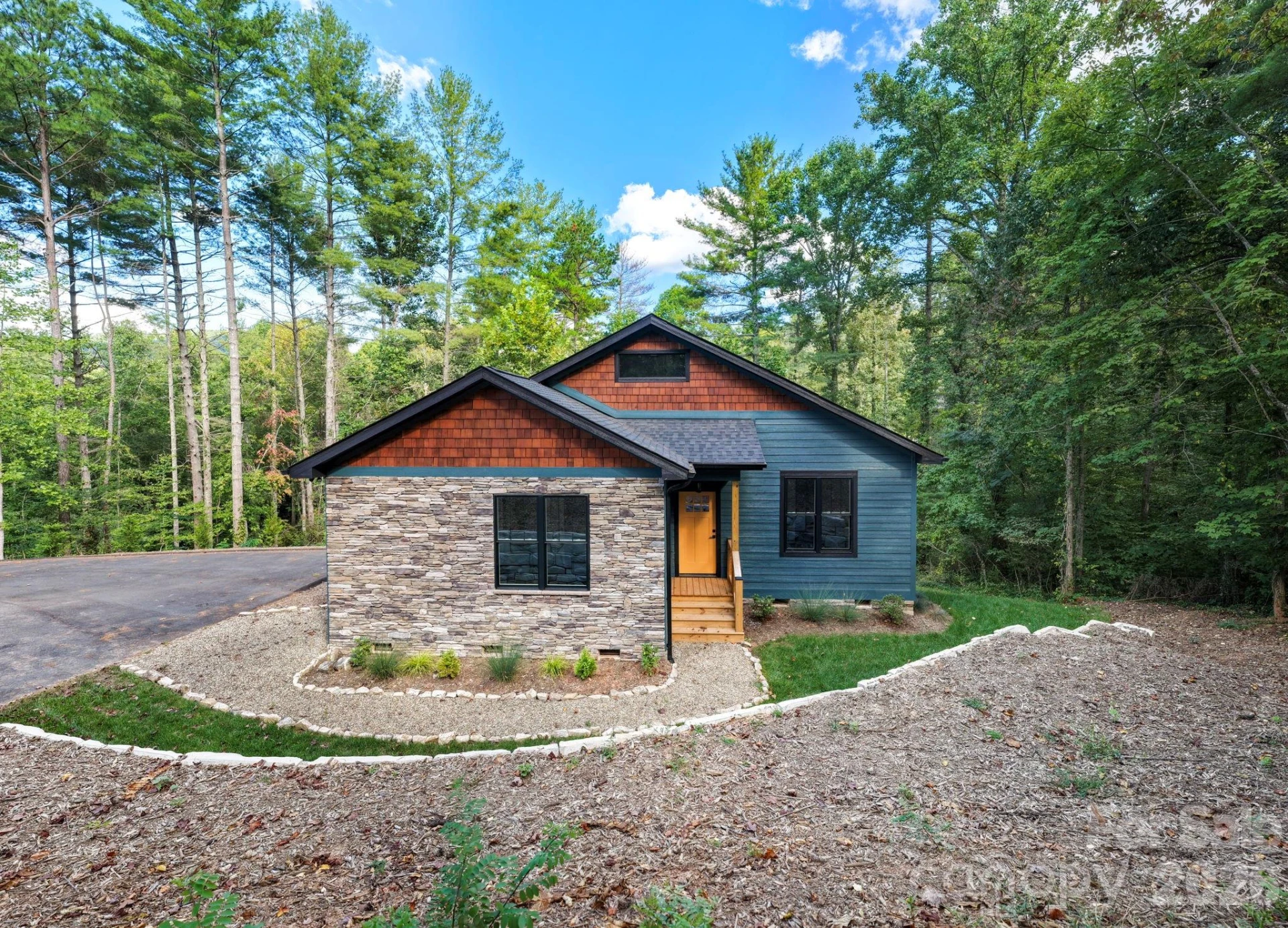 22 Deep Woods Road - Photo 2