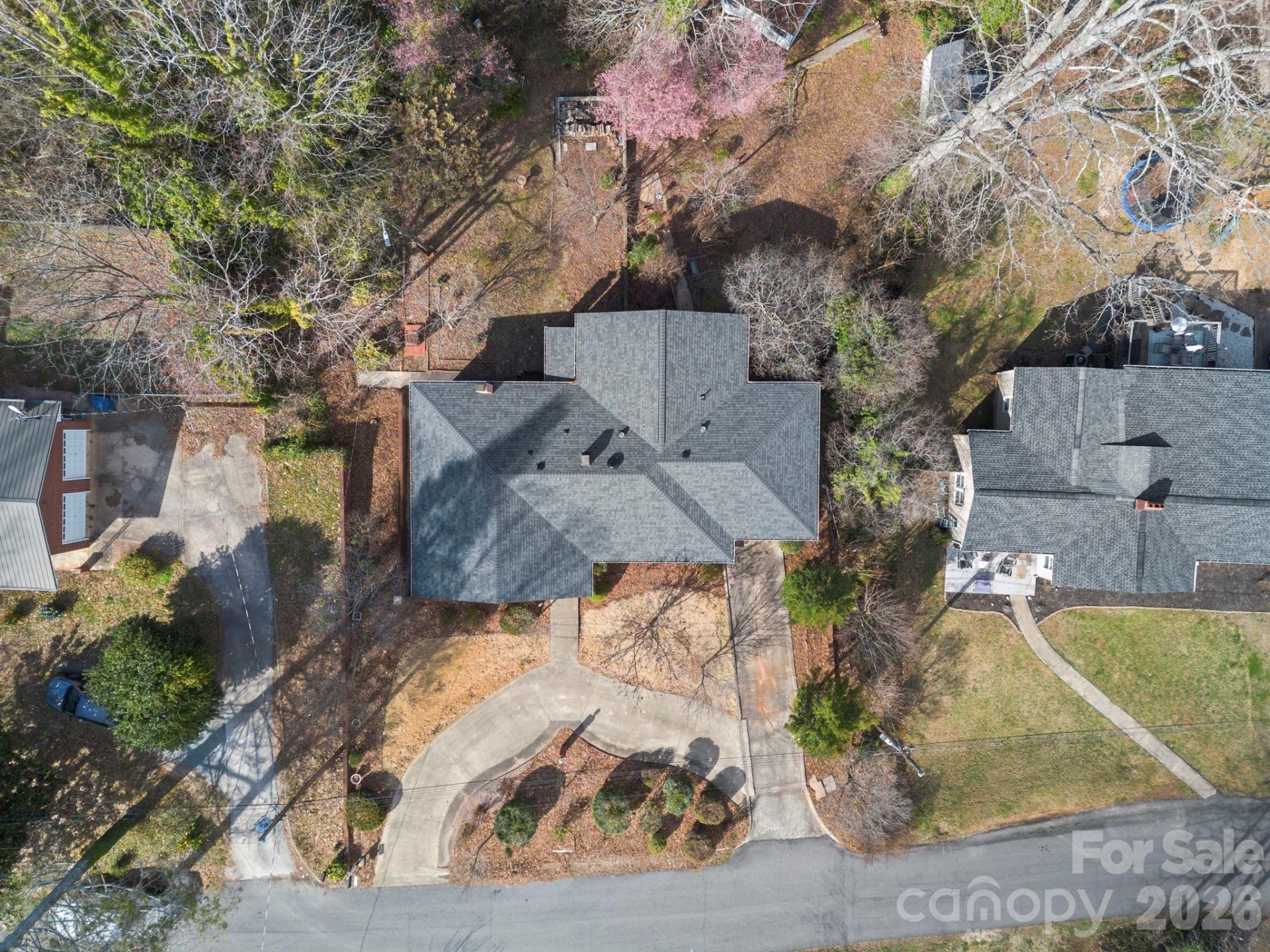 204 Fernwood Drive - Photo 8