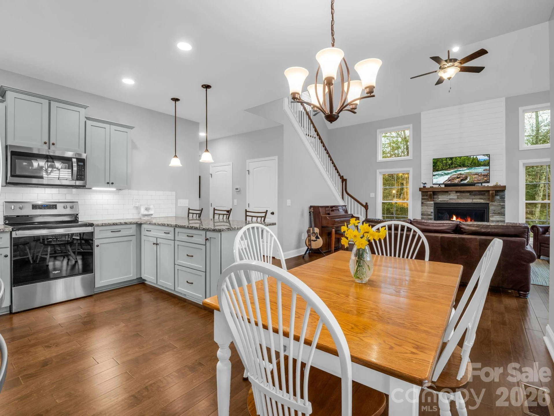 631 Mountain Parkway - Photo 12